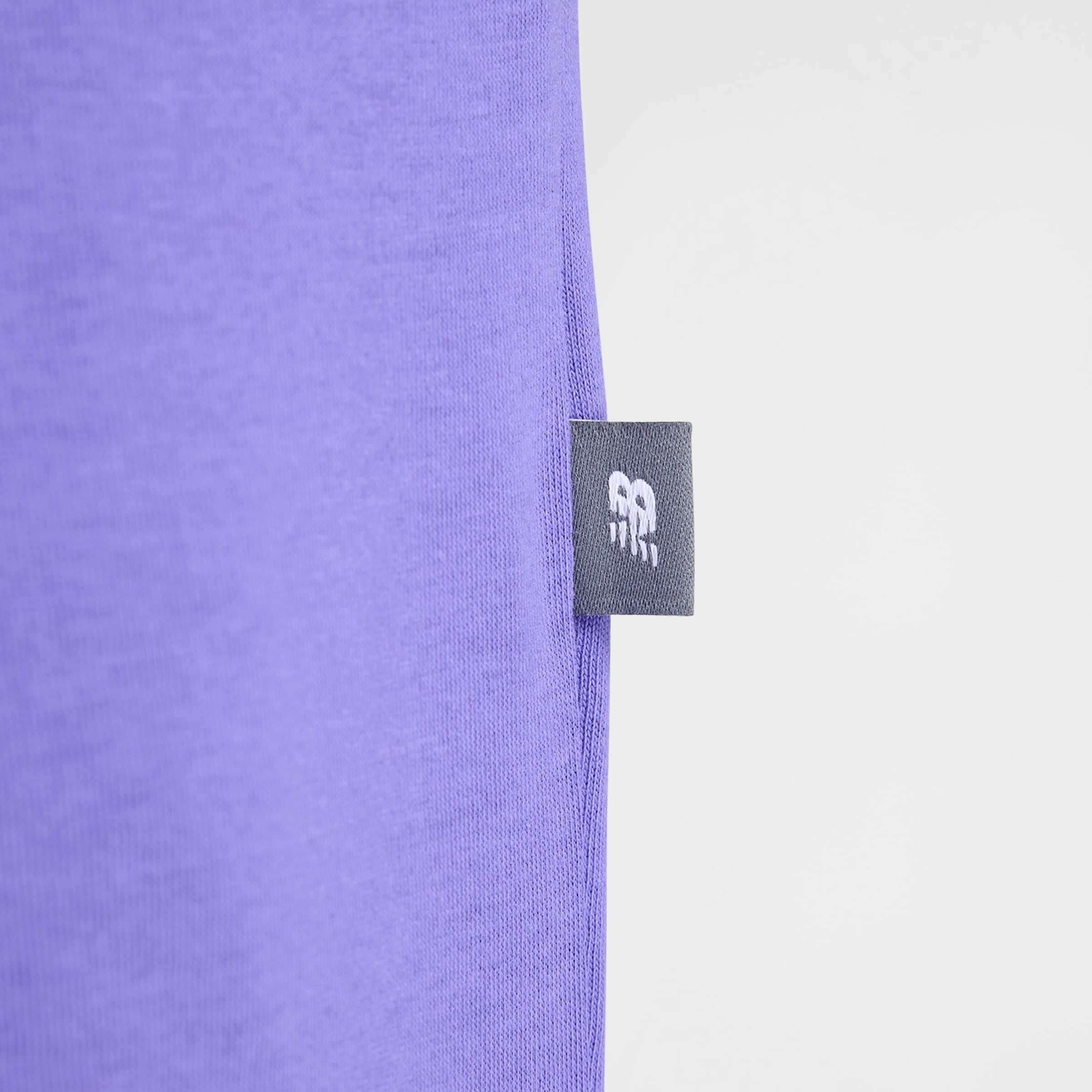 New Balance T-shirt »MENS LIFESTYLE T-SHIRT« für Erwachsene, sportlicher Stil, für sportliche Aktivitäten