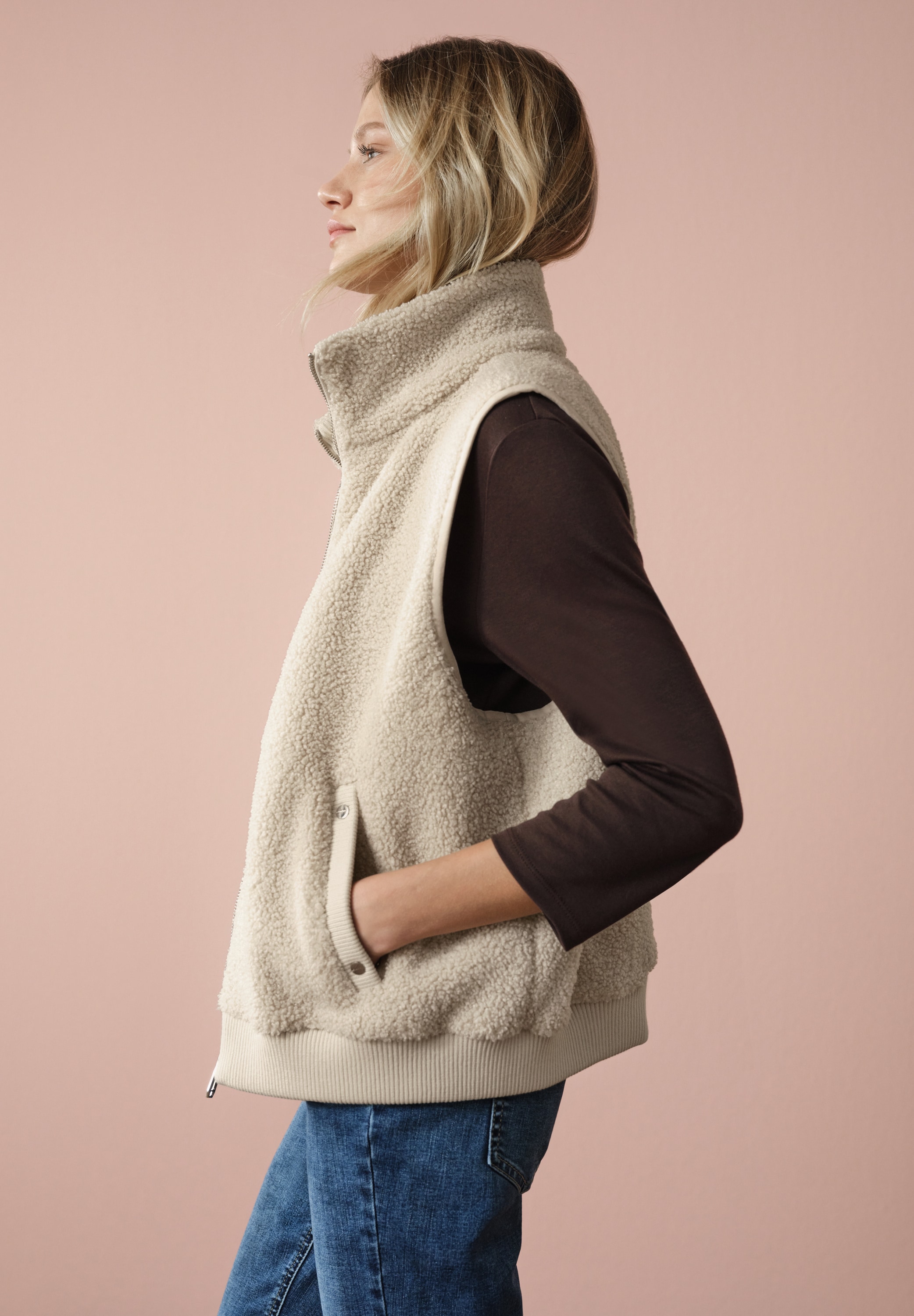 STREET ONE Fellweste Teddy Weste mit Strickdetail