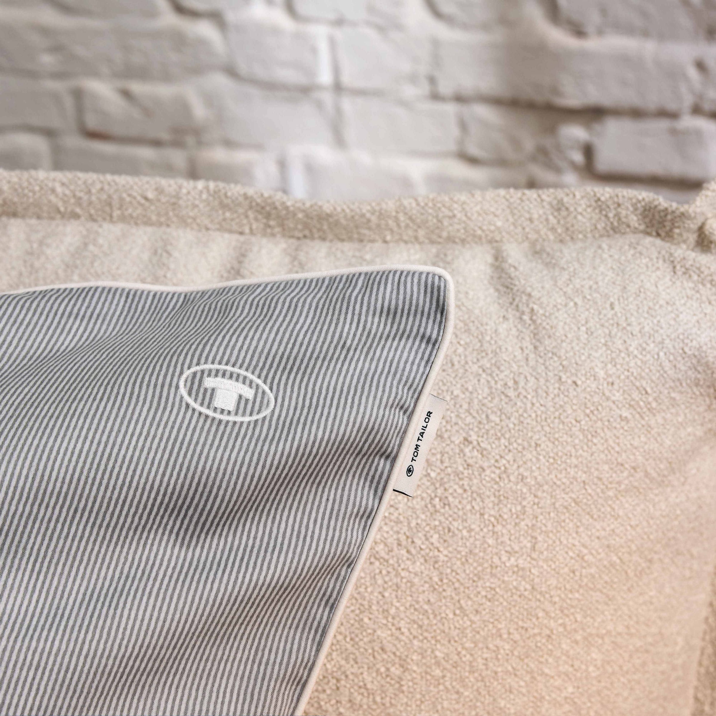TOM TAILOR HOME Linge de lit »FINE STRIPES« 2 new bedroom, étiquette tissée
