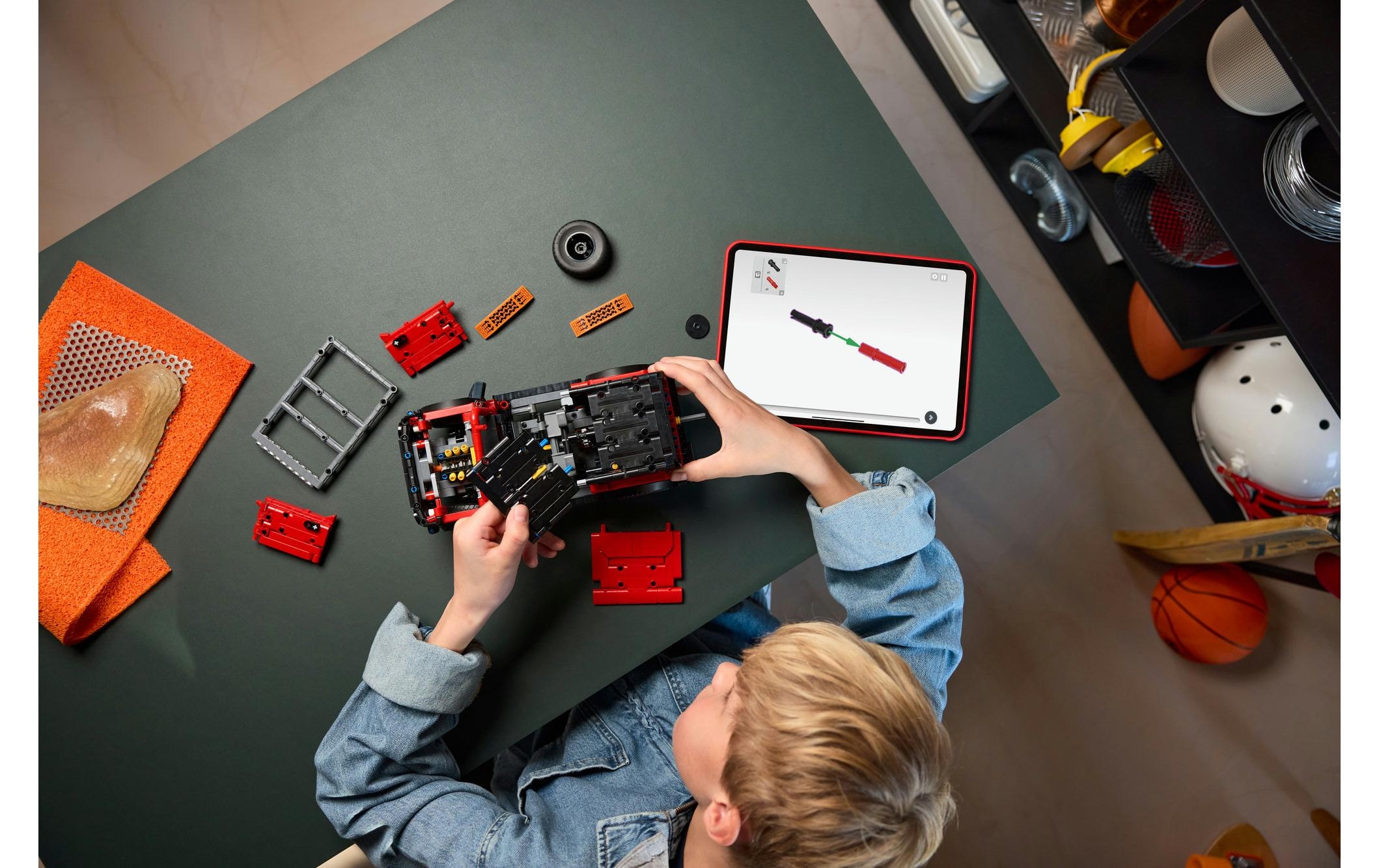 LEGO® Briques de jeu »LEGO® Technic Ford Bronco Offroader 42213«