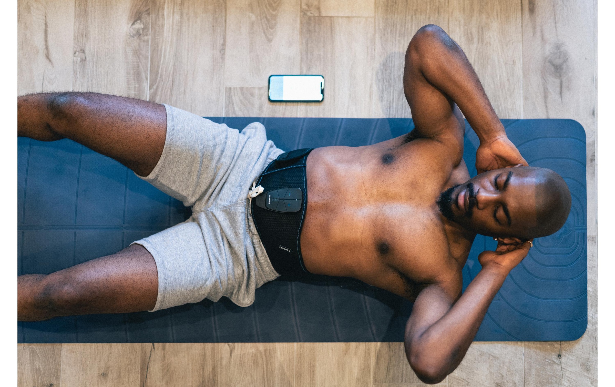   Appareil d'électrostimulation du plancher pelvien »Compex Corebelt 5.0 Set S/M«