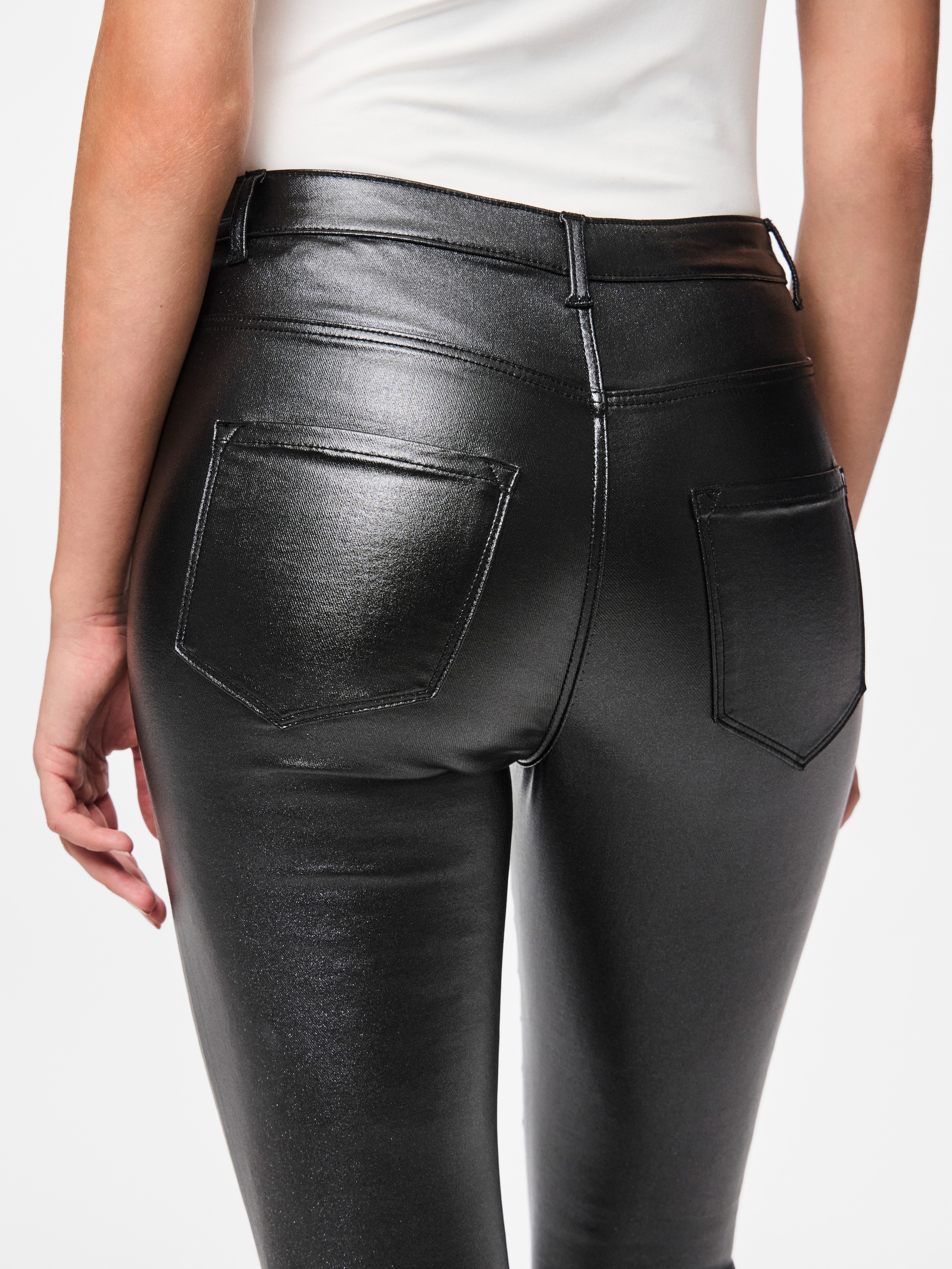 pieces Jeggings »PCHIGHSKIN WEAR GLITTER JEGGINGS NOOS BC«  mit Glitzer-Effekt