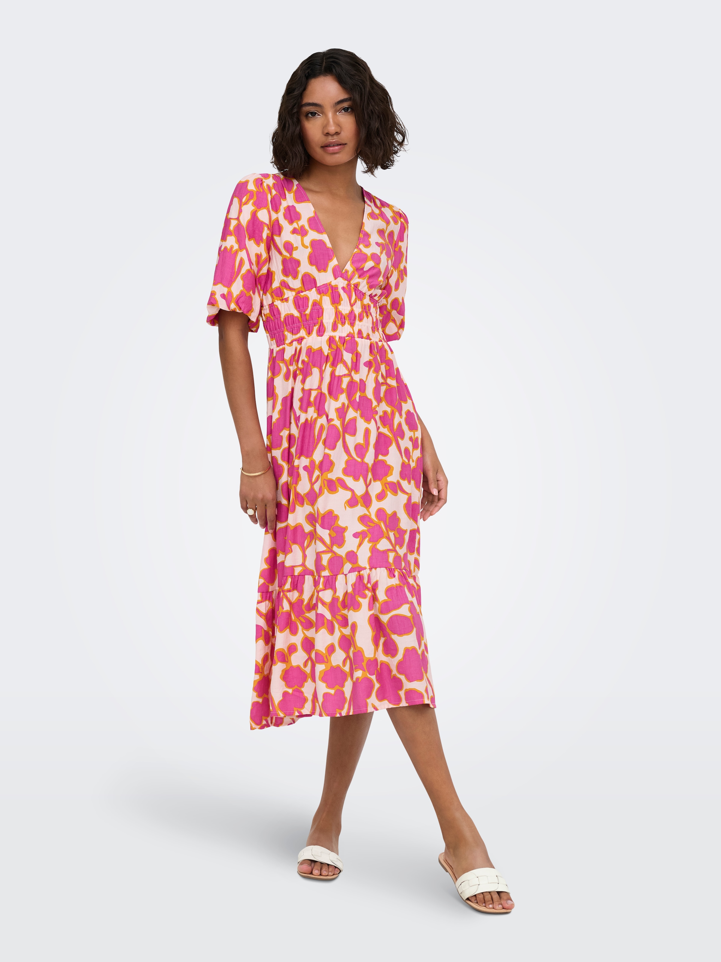 ONLY Robe imprimée »ONLAURI MIKASI S/S MIDI DRESS WVV EX« mélange viscose, coupe régulière