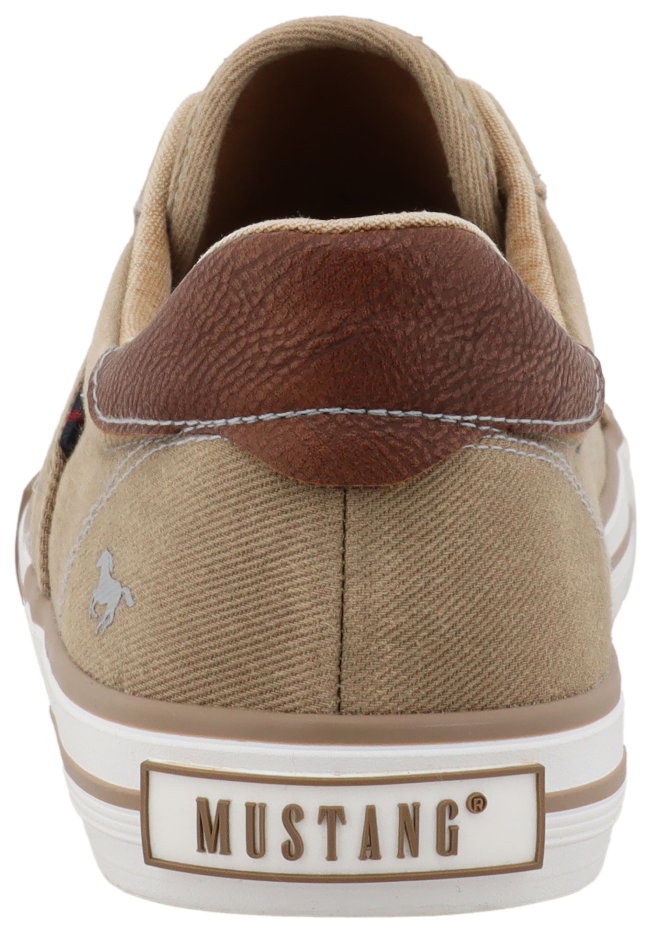 Mustang Shoes Baskets slip-on »Calogero«  Mocassin, chaussure décontractée, chaussure basse avec coutures contrastées