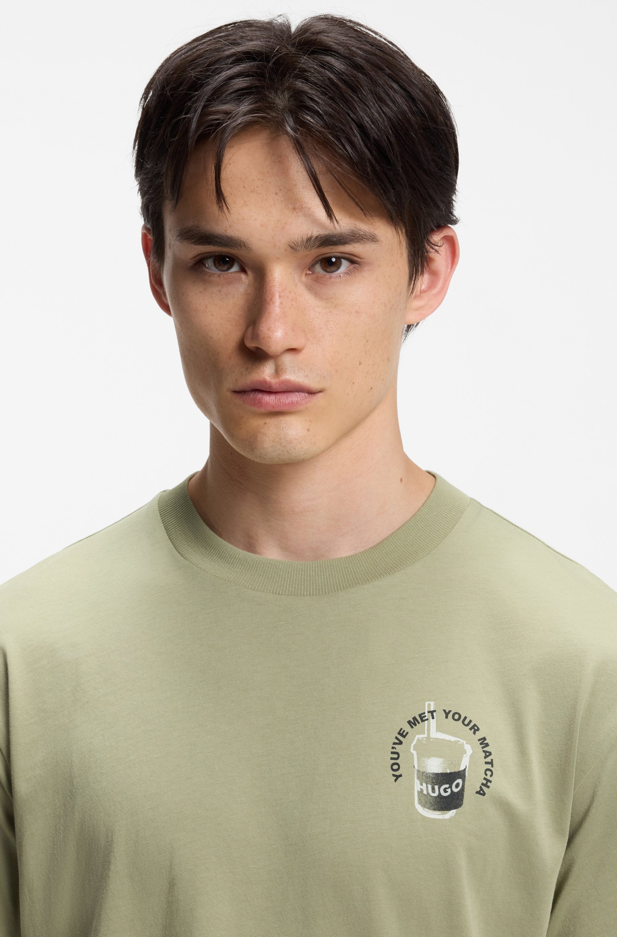 HUGO T-shirt »Nurobos« col rond, coupe régulière, impression dans le dos