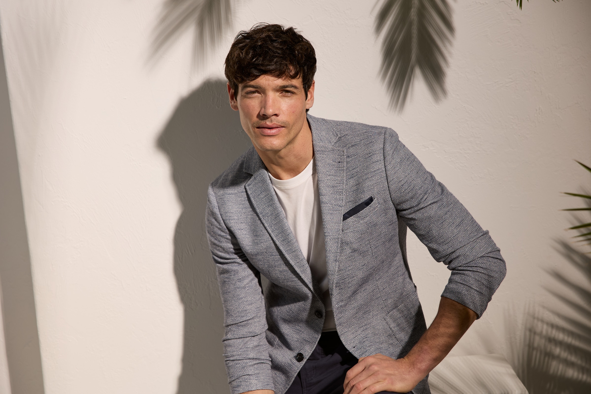 Bruno Banani Veste mit Reverskragen, melierte Optik, Slim Fit Passform