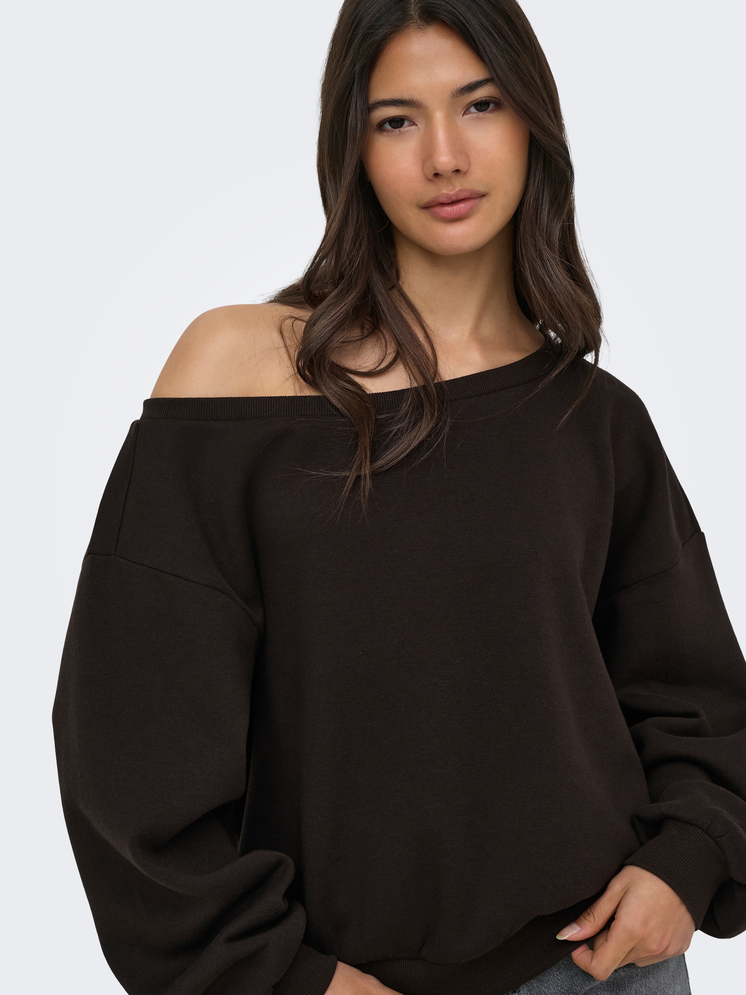 ONLY Sweat-shirt »ONLRHINA L/S ONE SHOULDER NOOS SWT«, mélange de coton, oversize
