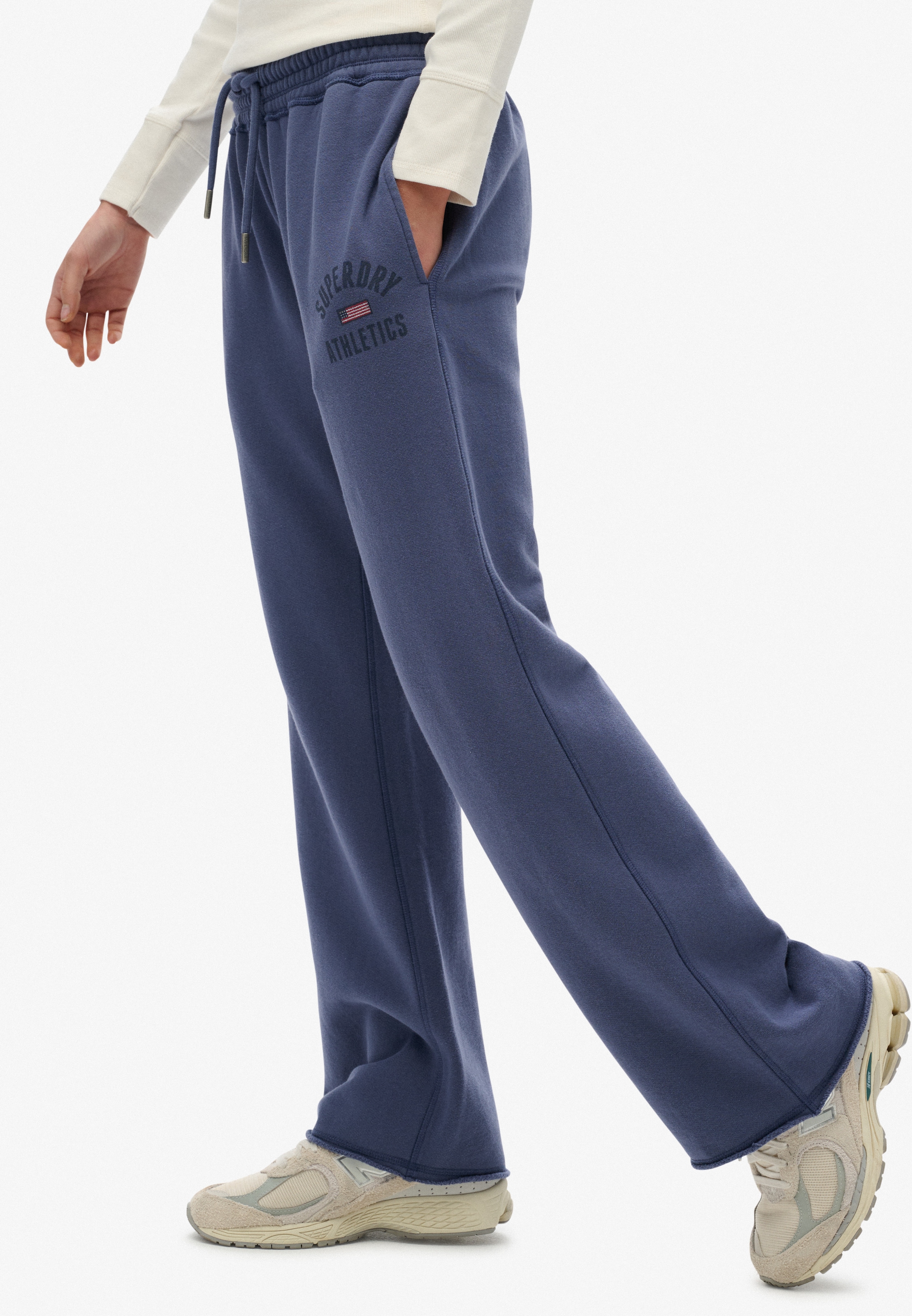 Superdry Sweathose »SU-ATHLETIC PRINT FLARE JOGGER«