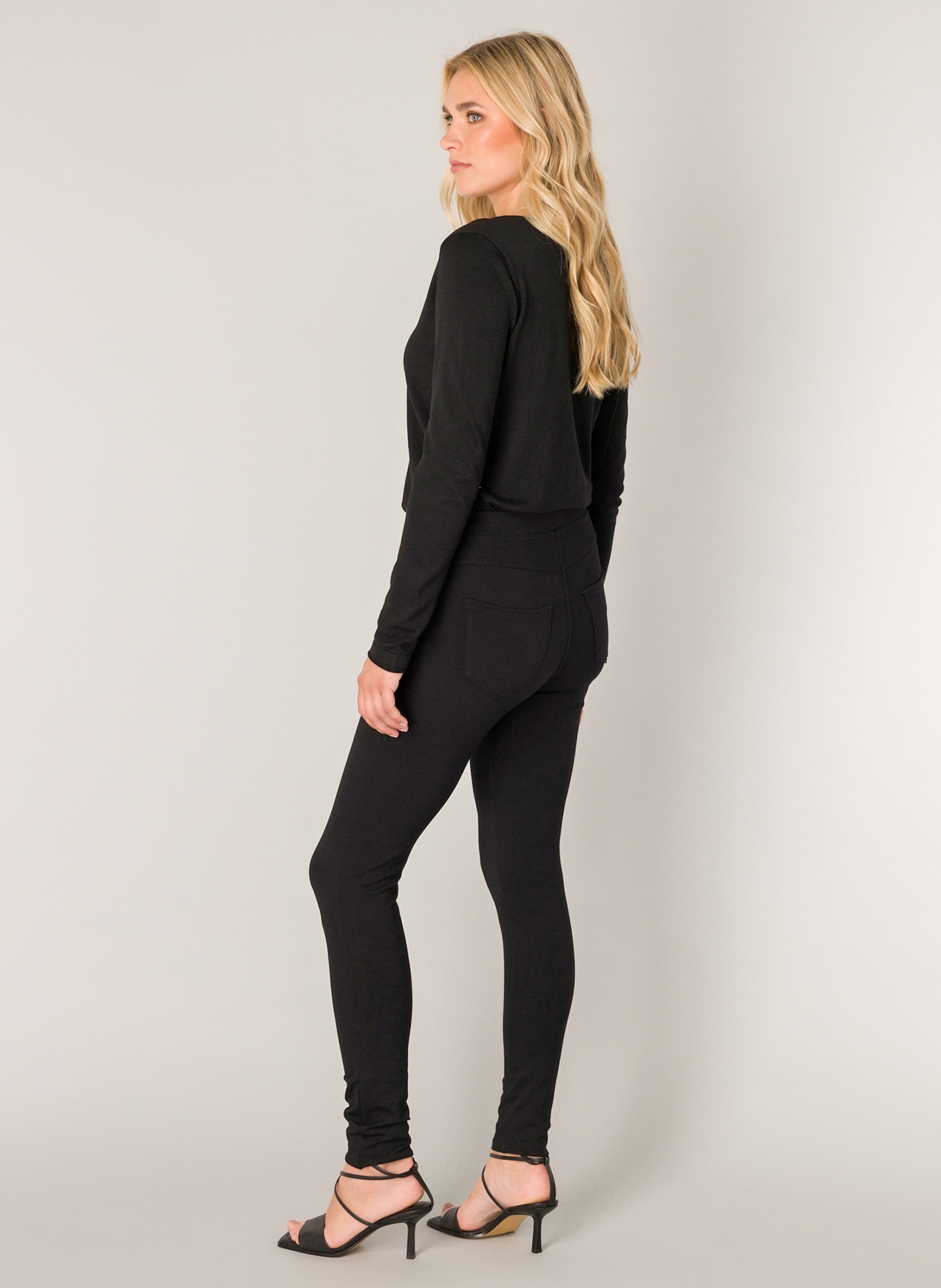 Base Level Jeggings »Ornika«  Bequemes Material in Skinny-Fit-Optik