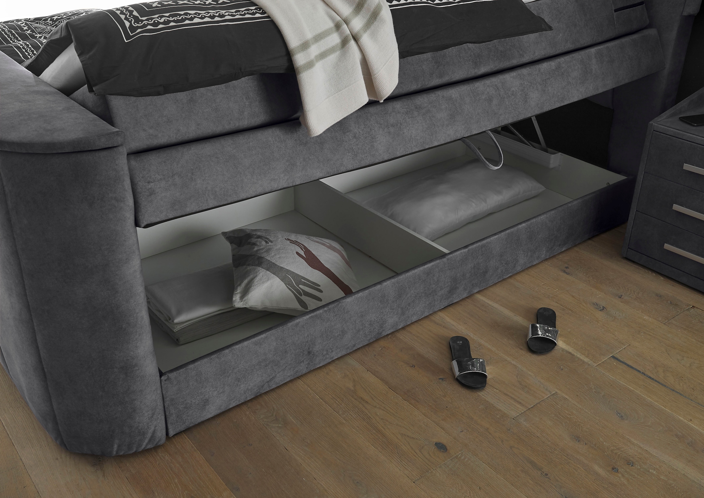 ED EXCITING DESIGN Boxspringbett »Dallas« 7 Stk. tlg. inkl. Topper, LED-Beleuchtung, TV Halterung und zwei Bettkästen