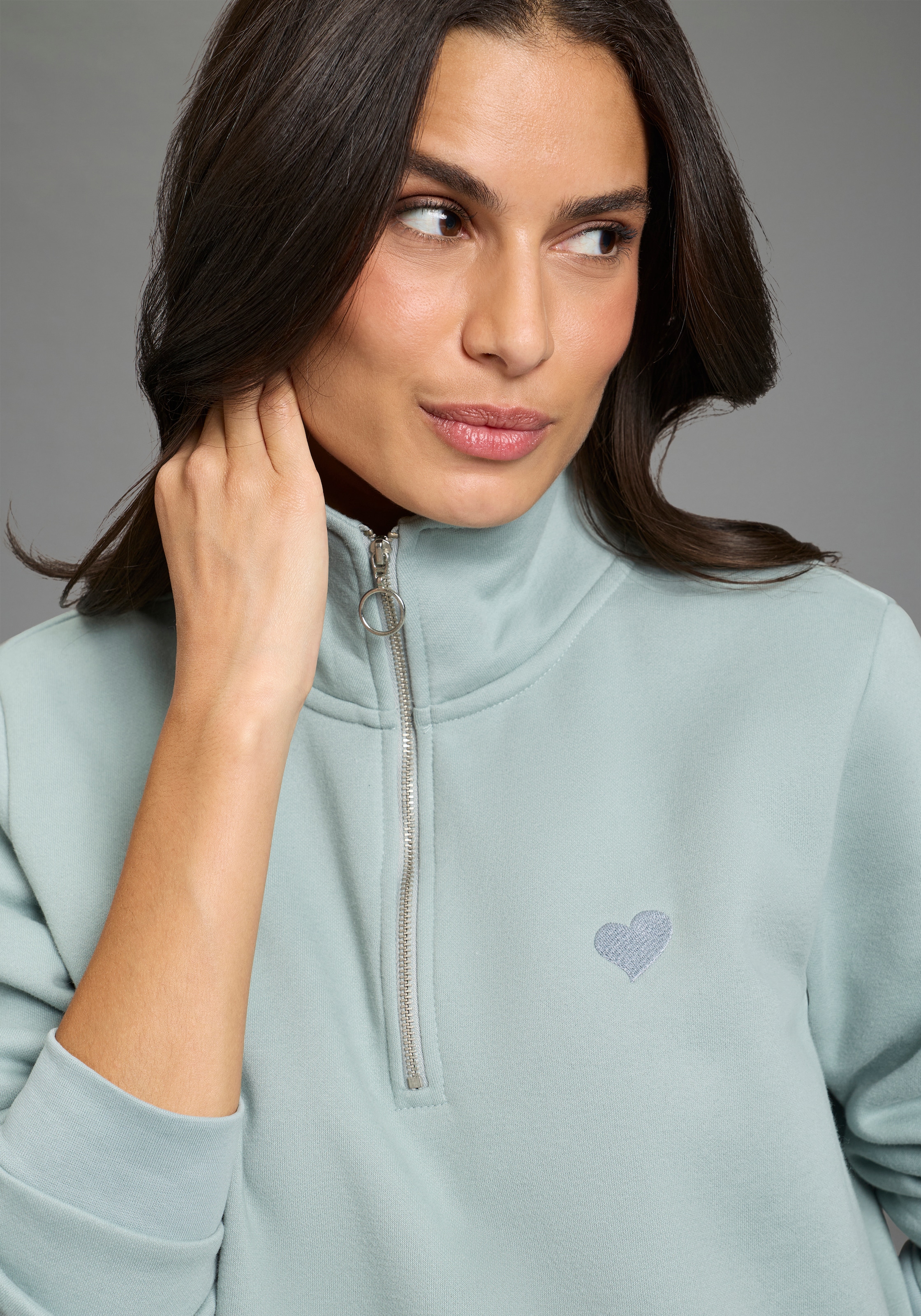 Laura Scott Sweater , Modisch verkürzt mit Troyer‑Kragen und Reissverschluss­
