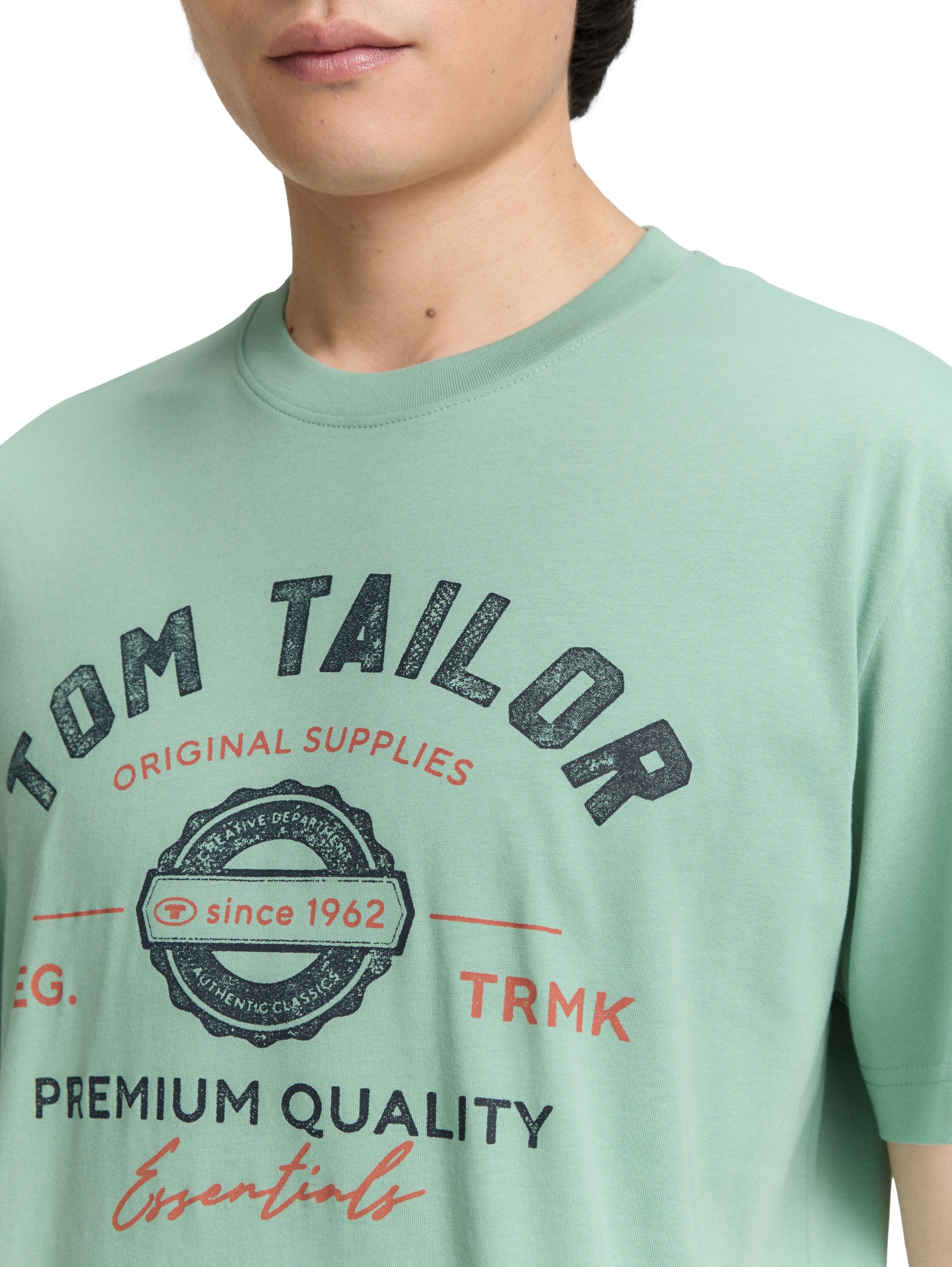 TOM TAILOR T-Shirt mit grossem Logofrontprint