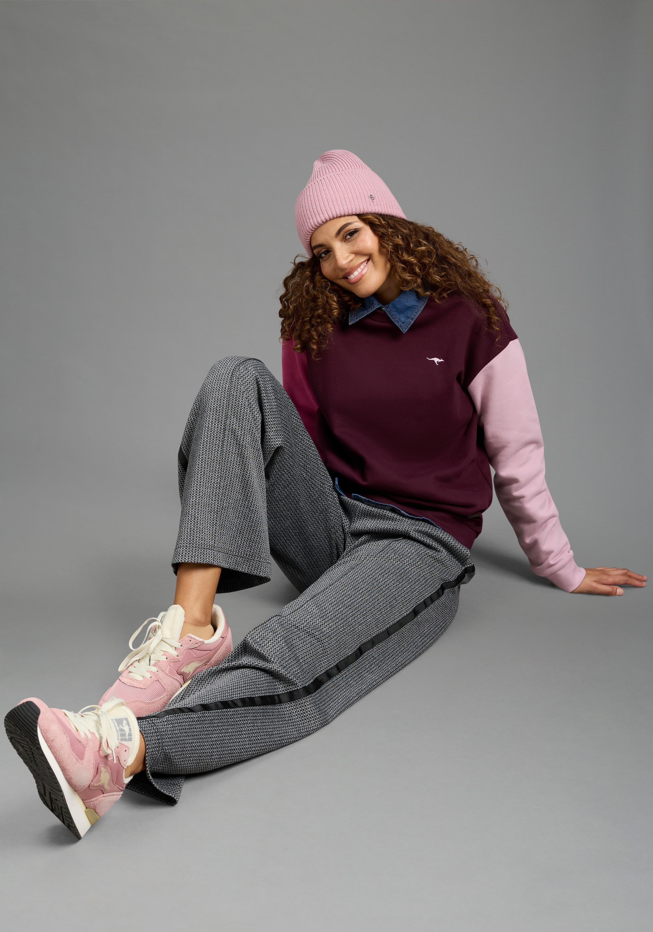 KangaROOS Sweat-shirt , avec col rond, manches longues, en coton et polyester
