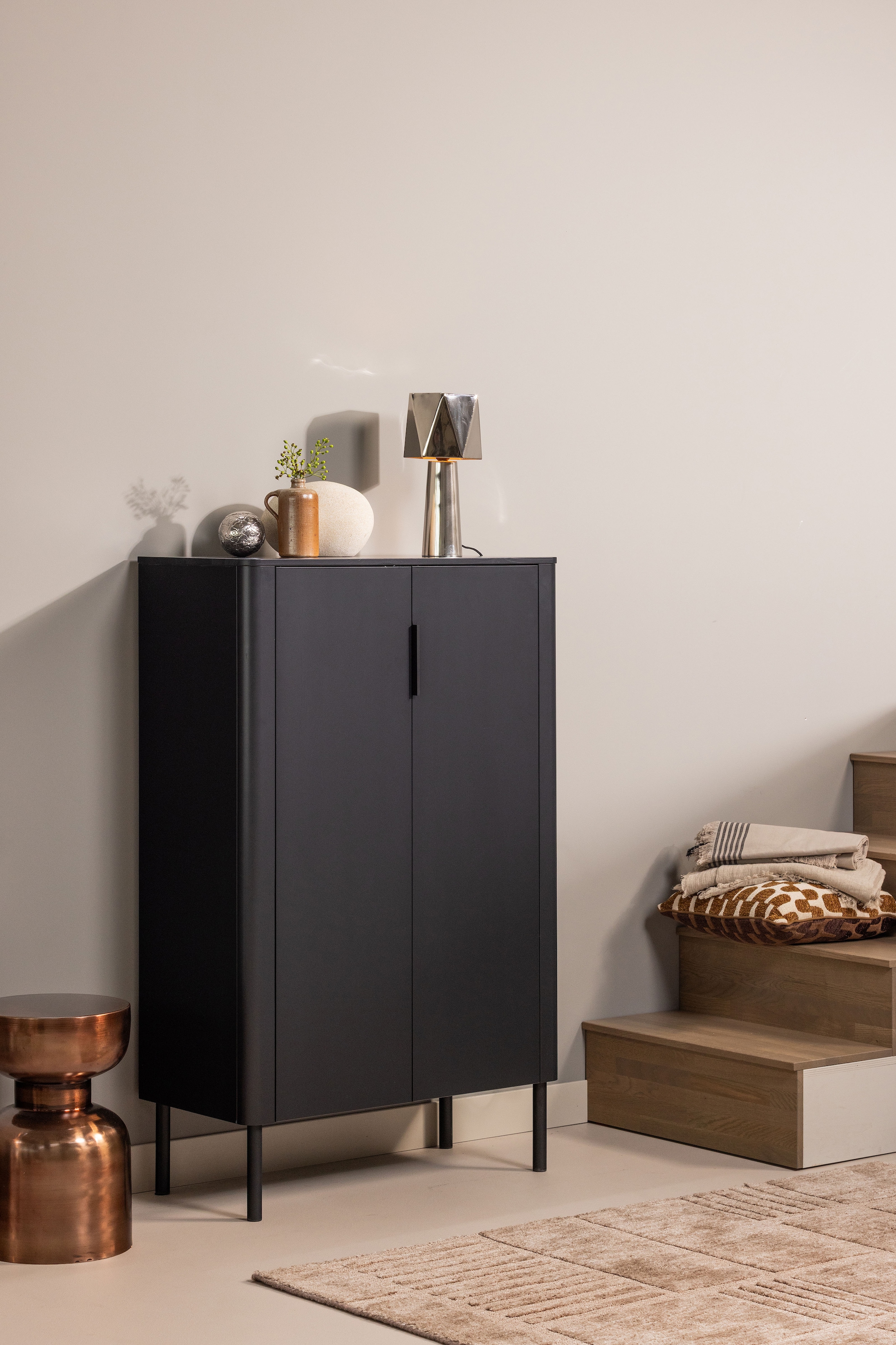 WOOOD Buffet haut »Gunnar FSC®-Mix Massivkiefer mit Dämpfung Funktion, 85 x 39 x 135 cm« Capacité de charge 15 kg par étagère, facile à monter, grain visible