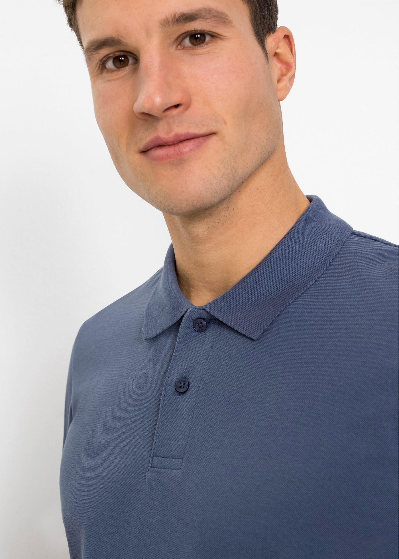 bonprix Polo »Piqué-Poloshirt aus reiner Baumwolle« 1 Regular Fit, Kurzarm, aus hautfreundlicher Baumwolle