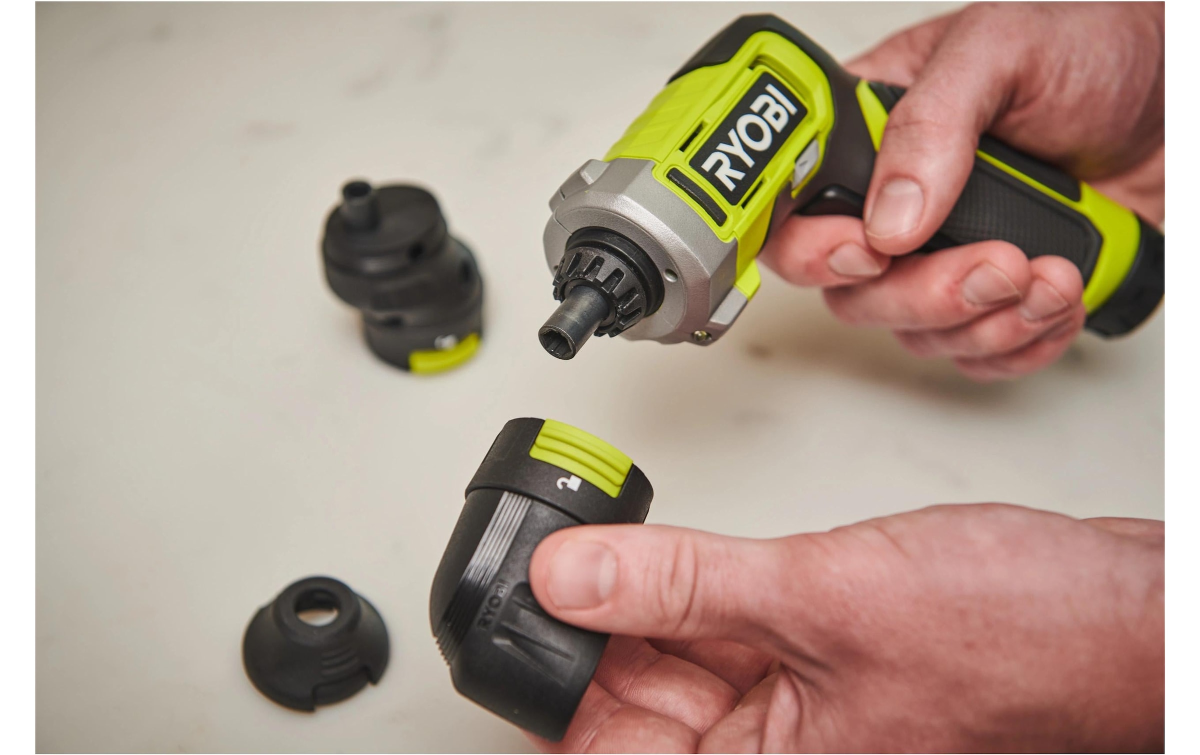RYOBI 1100000002199 »Ergo 4 V«