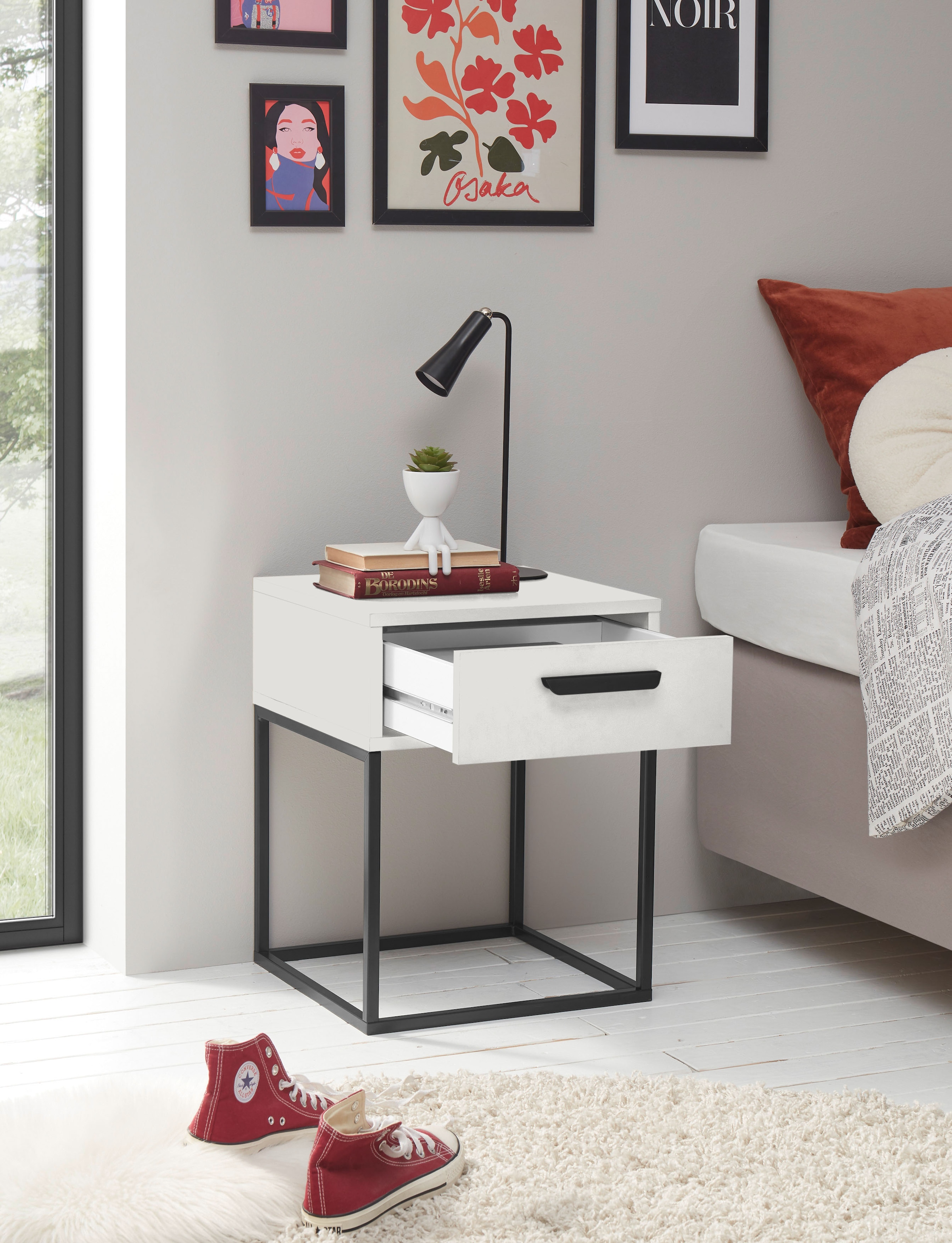 Schlafkontor Table de nuit »Suna Kommode, Nachttisch, Nachtschrank« auf Metallgestell