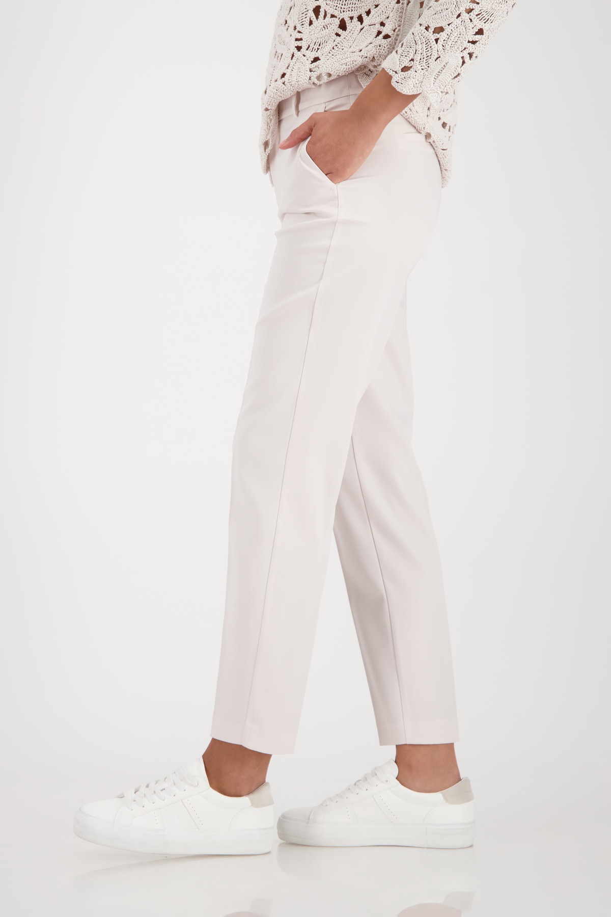 Monari Bügelfaltenhose »Hose Satin70cm«  Regular fit mit Bügelfalten