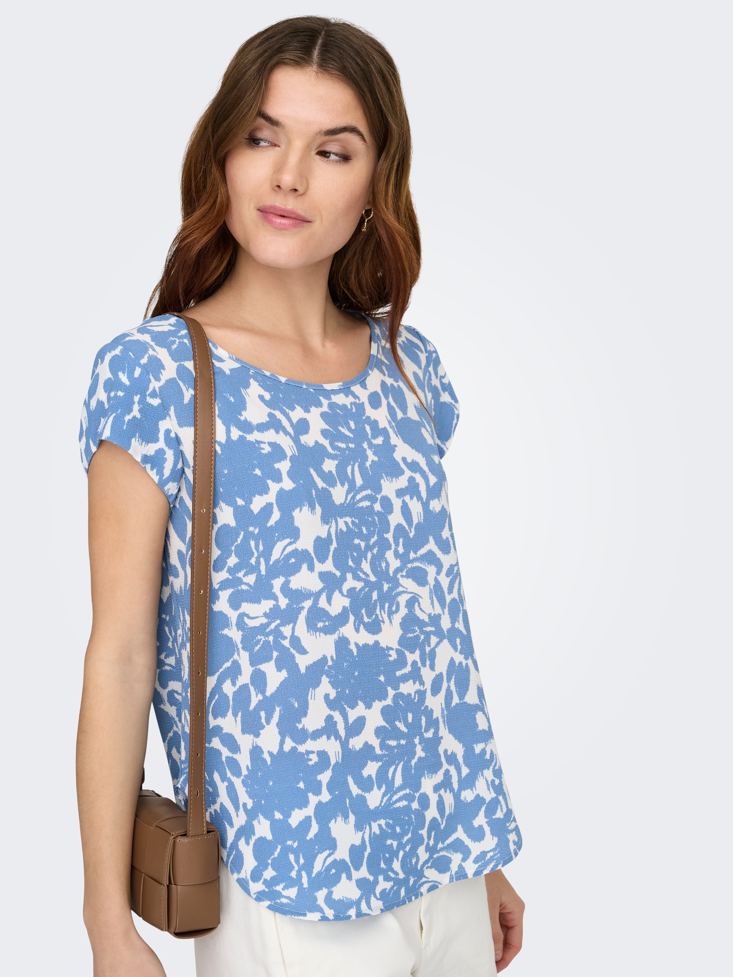 ONLY Chemisier à chemise »ONLVIC S/S AOP TOP NOOS PTM« avec imprimé sur toute la surface