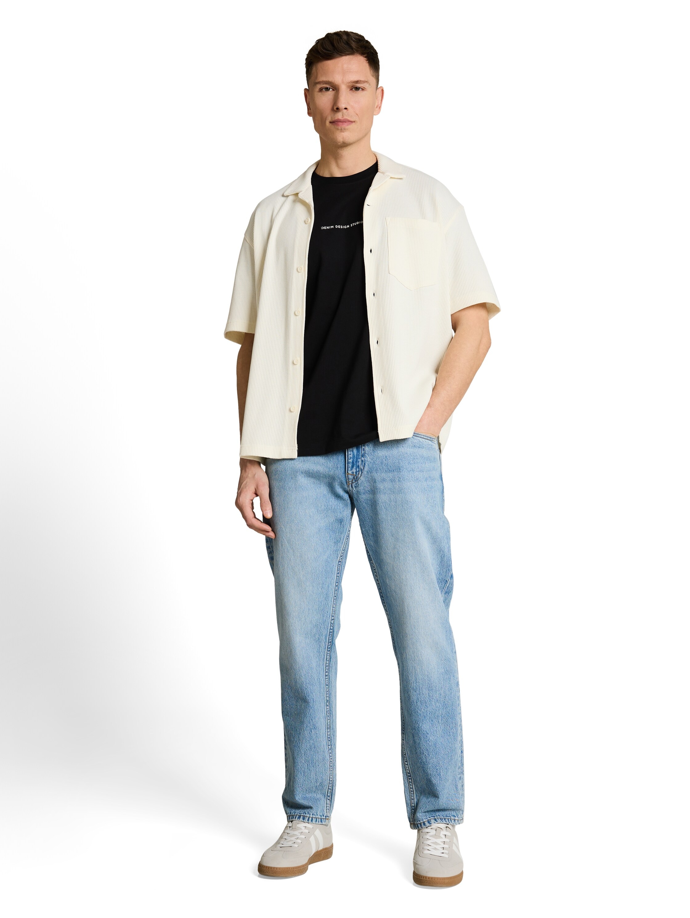 TOM TAILOR Denim Kurzarmshirt mit grossem Rückenprint