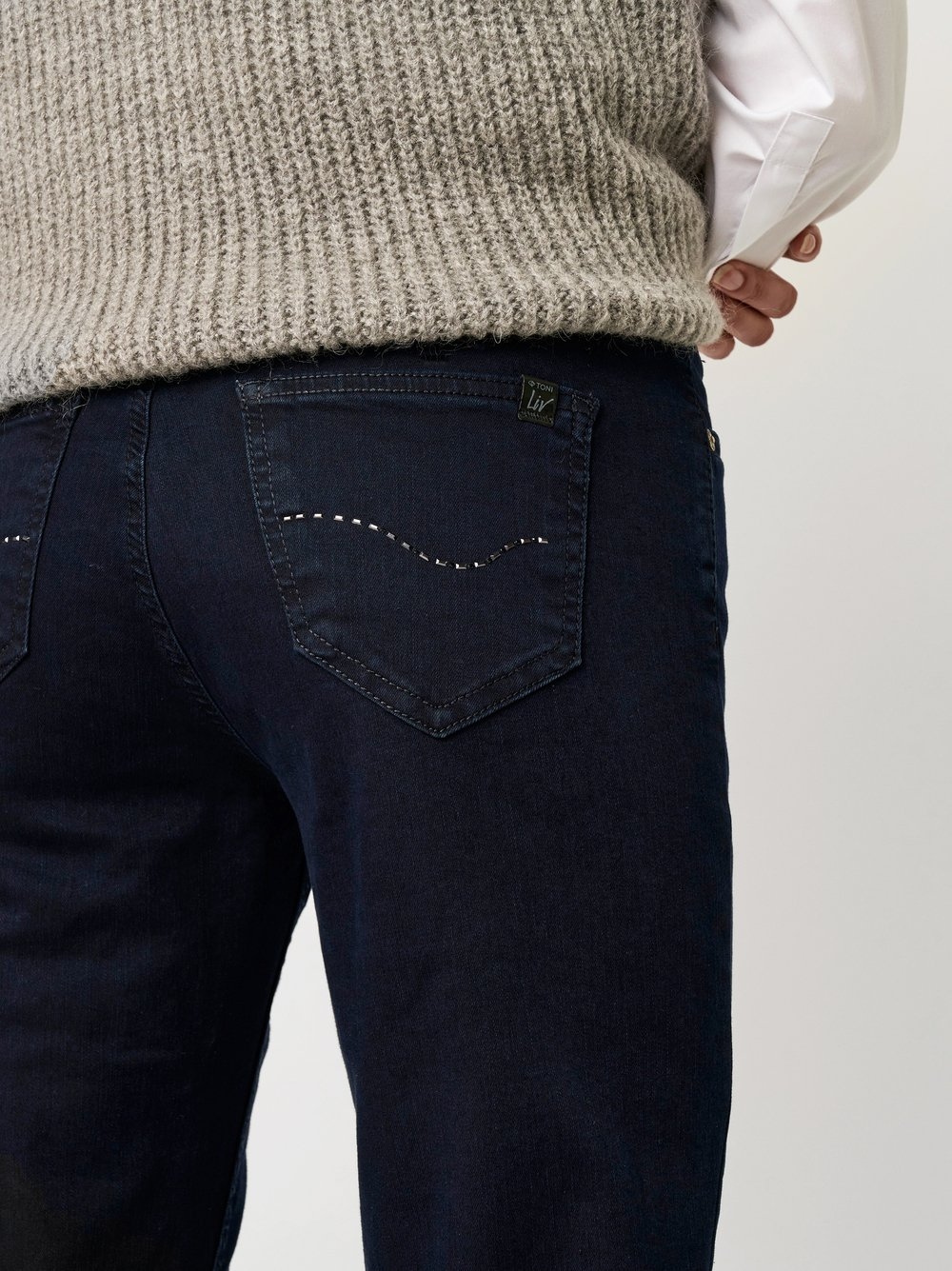 TONI Slim-fit-Jeans »Liv« im Five-Pocket Style