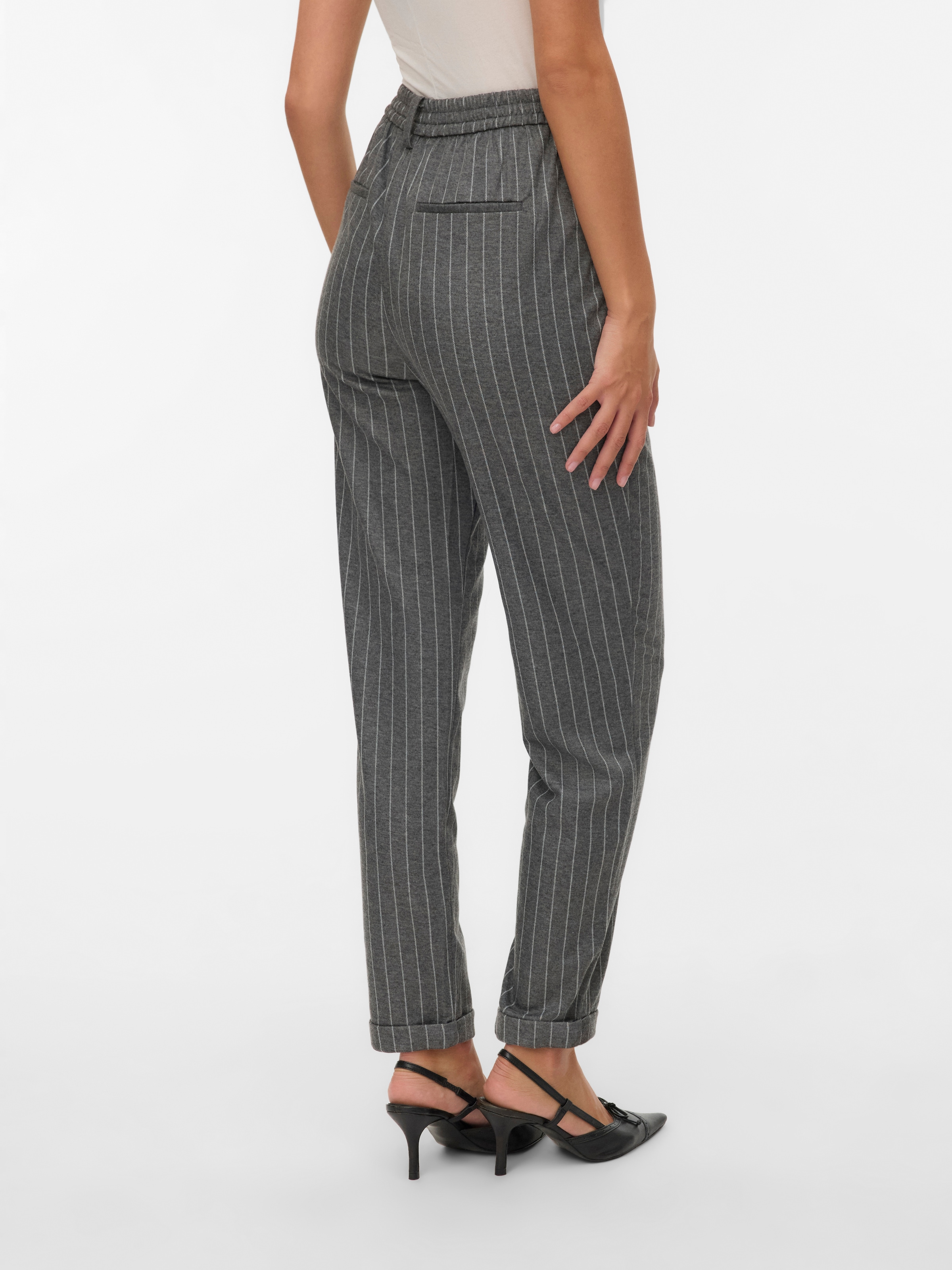 Vero Moda Pantalon de costume »VMMAYA MACY MW LOOSE PANT NOOS«
