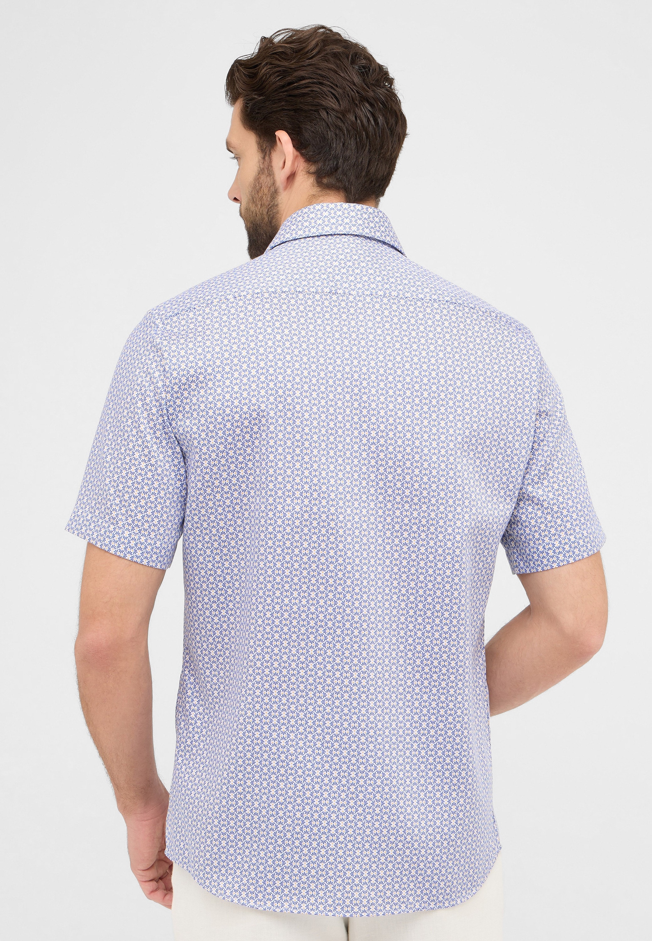 Eterna Chemise à manches courtes »MODERN FIT« NON IRON (bügelfrei)