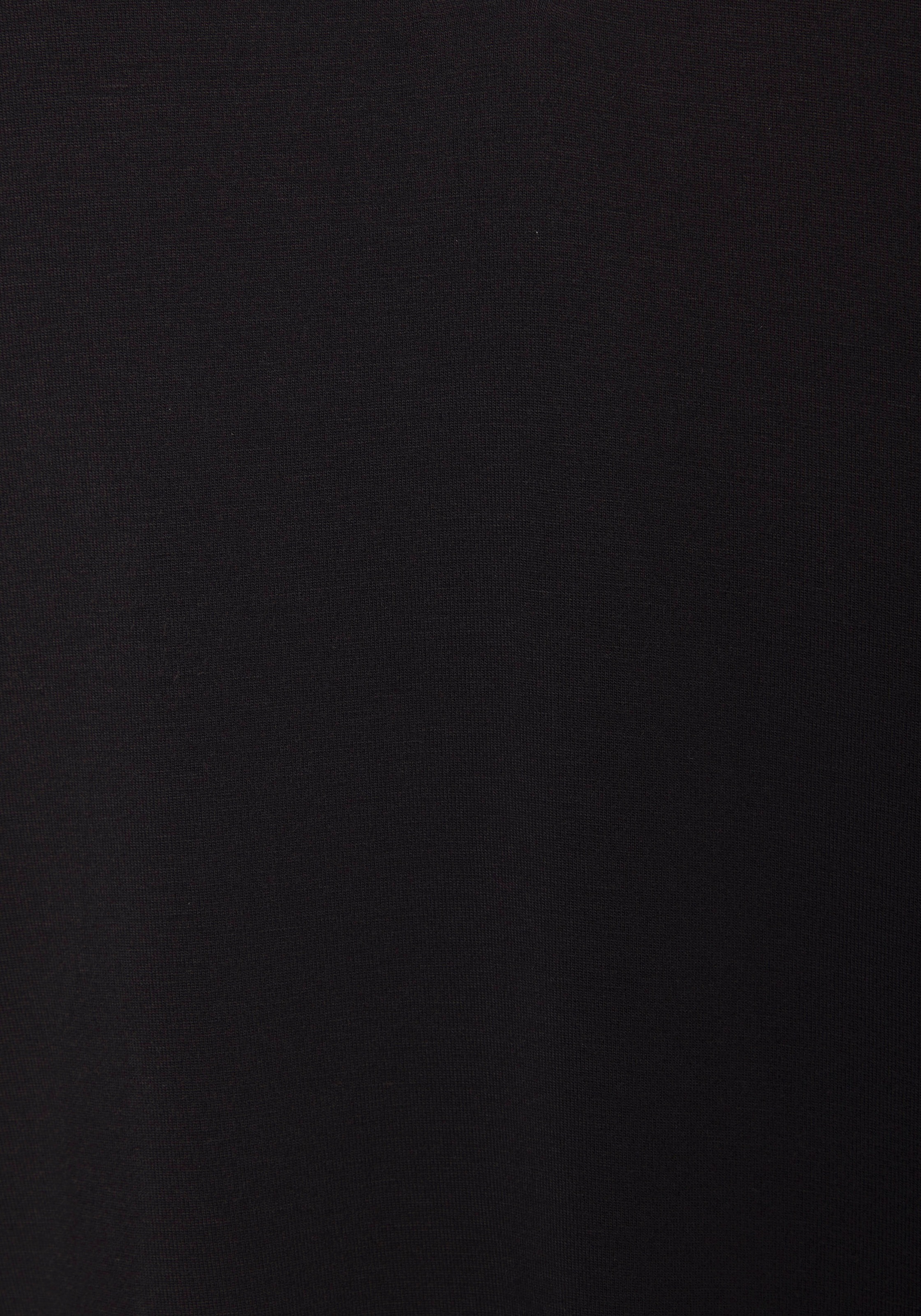 LASCANA Blusenshirt »mit Zierknopfleiste« aus weichem Viskose-Stretch