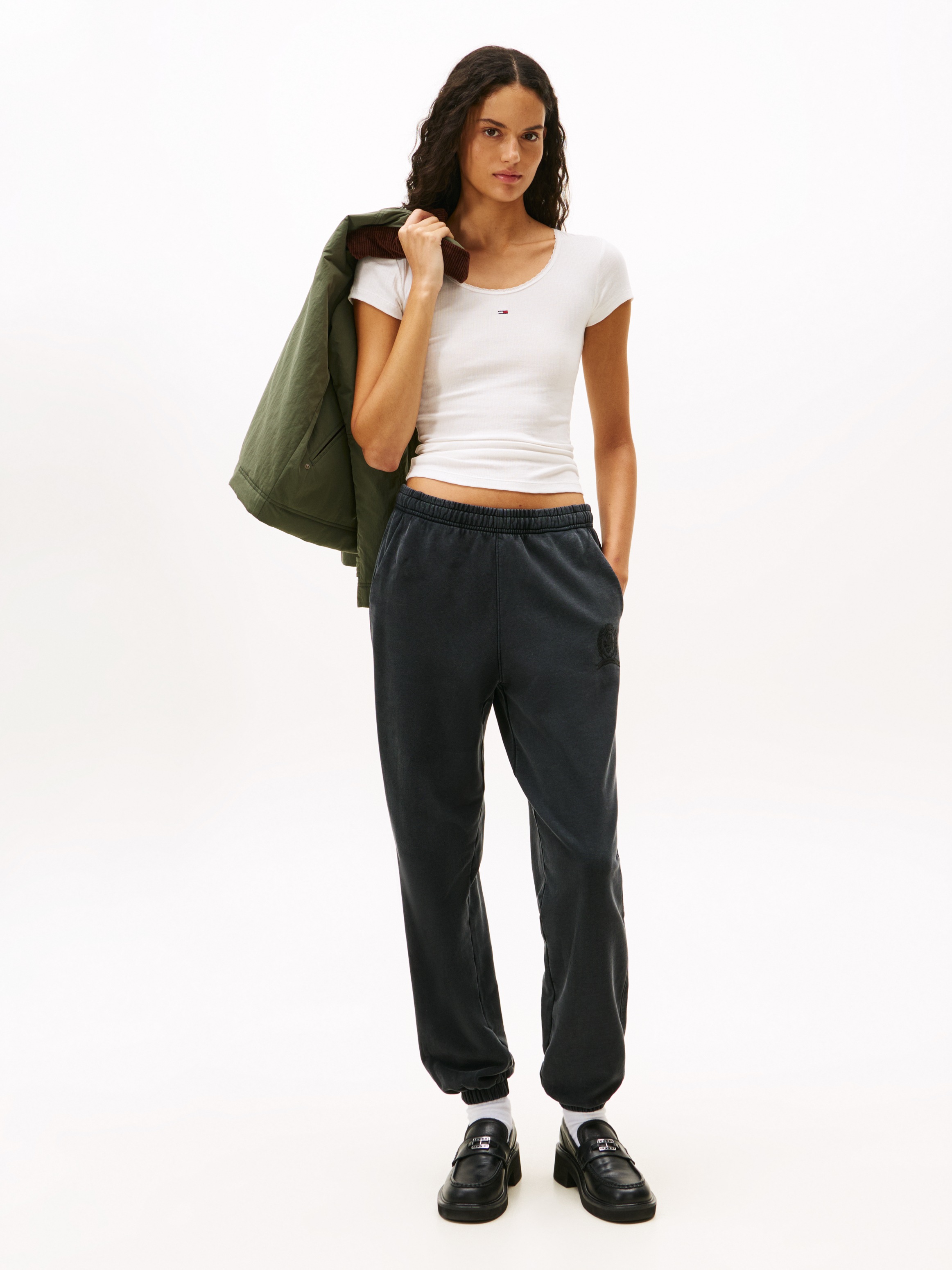 Tommy Jeans Kurzarmshirt »TJW SLIM IRREGULAR RIB SS« in gerippter Struktur