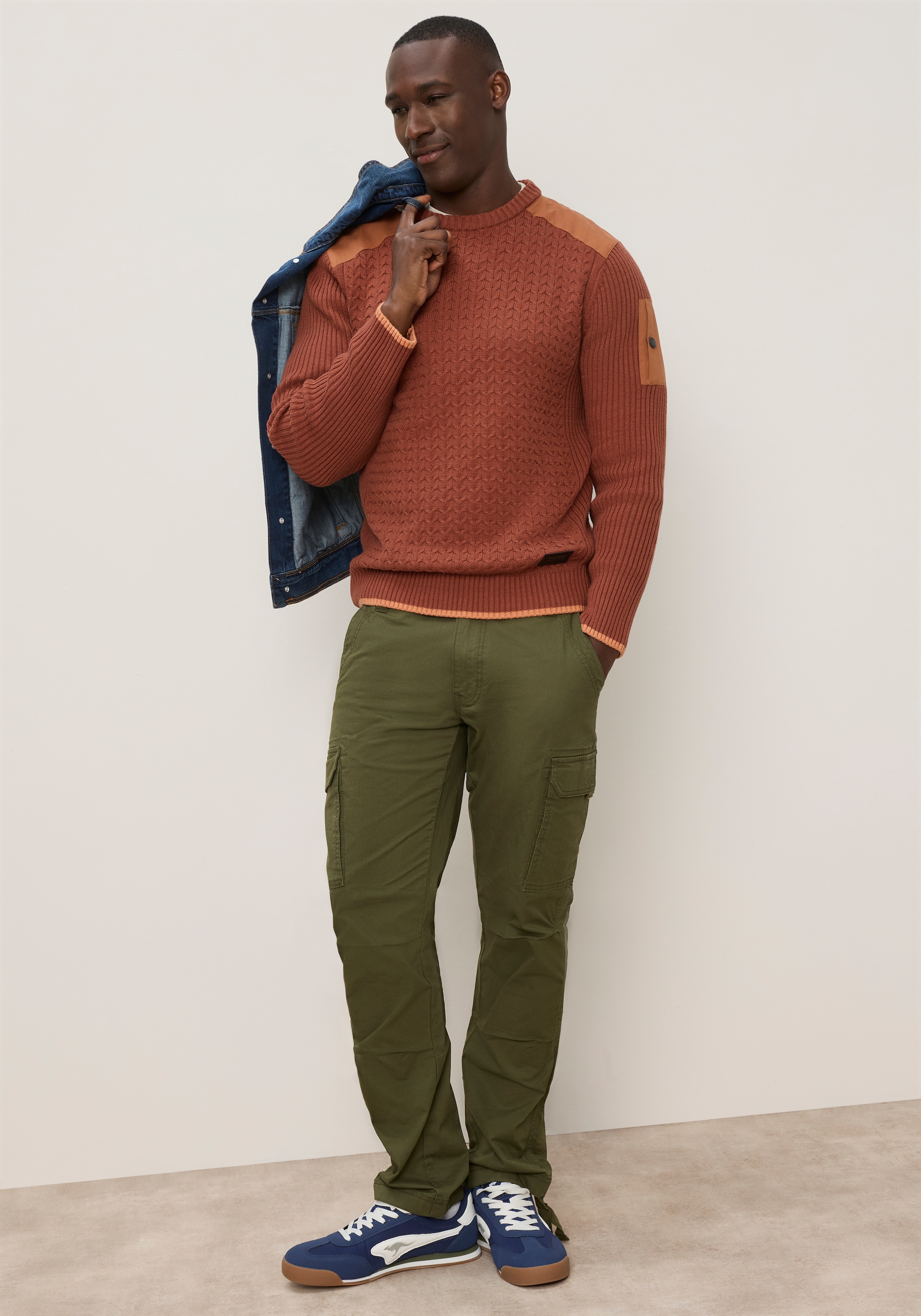 KangaROOS Strickpullover mit Rundhalsausschnitt, WEbpatches, Regular Fit