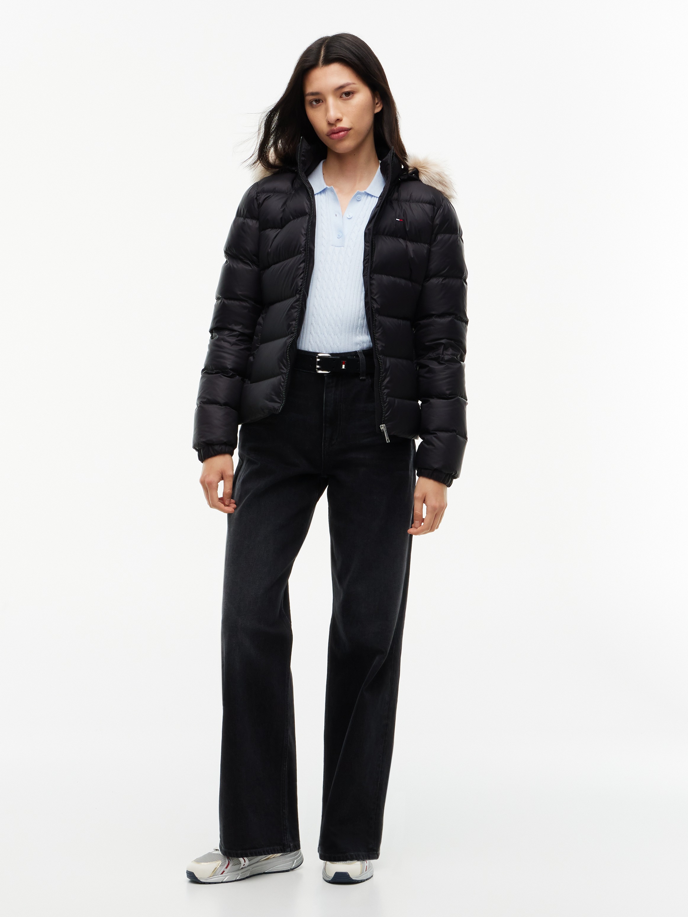 Tommy Jeans Steppjacke »TJW BASIC HOODED DOWN JACKET EXT« mit Kapuze mit Logostickerei