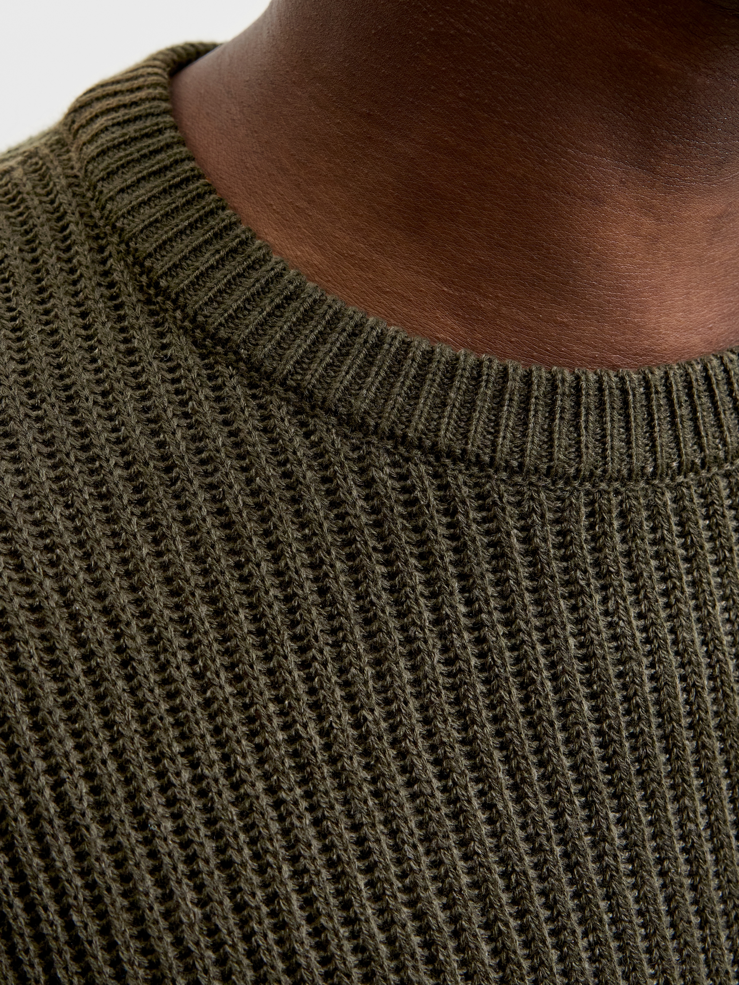 Jack & Jones PlusSize Rundhalspullover »JJPANNEL KNIT CREW NECK AW26 PLS« Materialmix, normal geschnitten