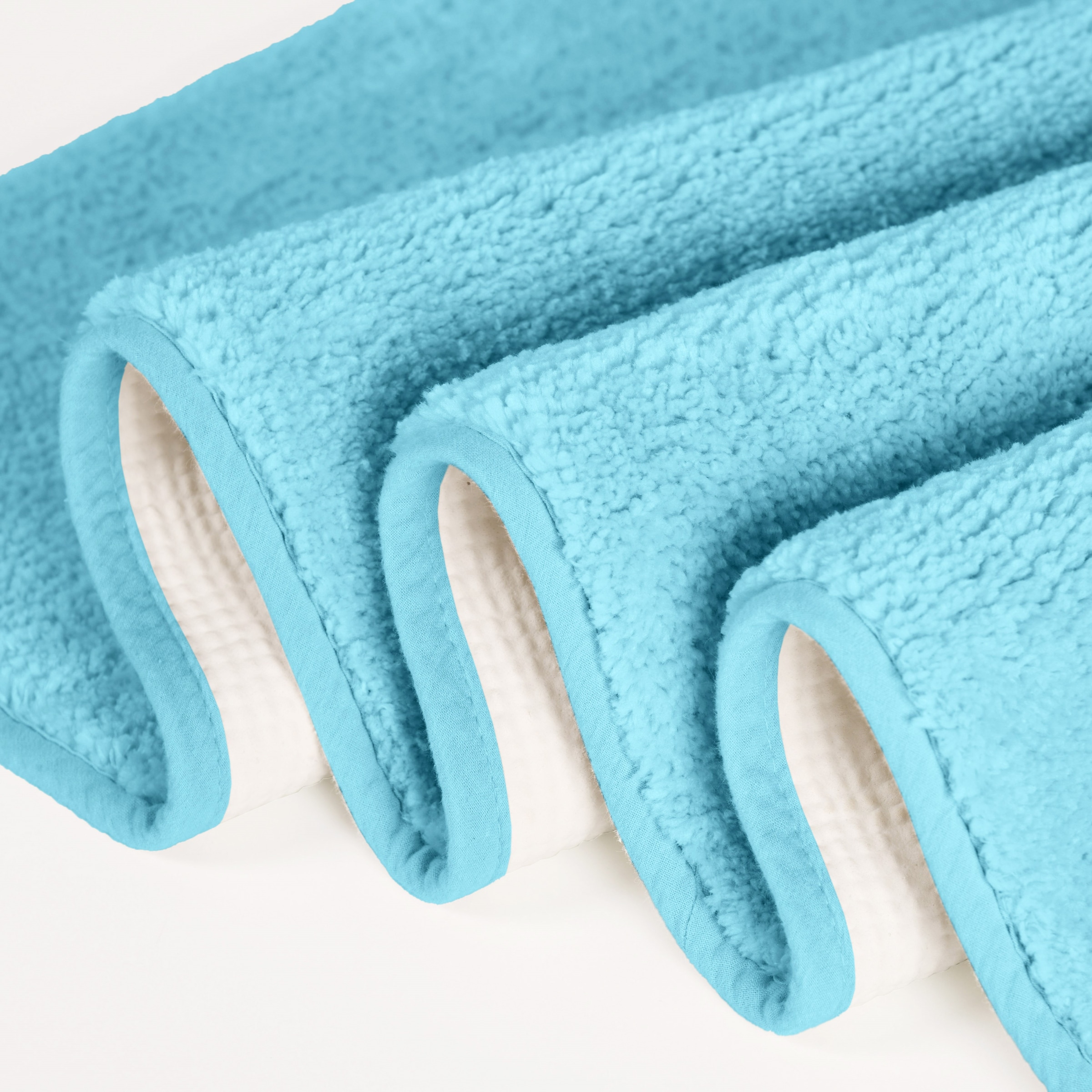 my home Badematte »Vanessa, Badvorleger, Badezimmer Teppich« Höhe 10 mm rutschhemmend beschichtet fussbodenheizungsgeeignet | schnell trocknend | strapazierfähig Badteppich, weiche Haptik, unifarben