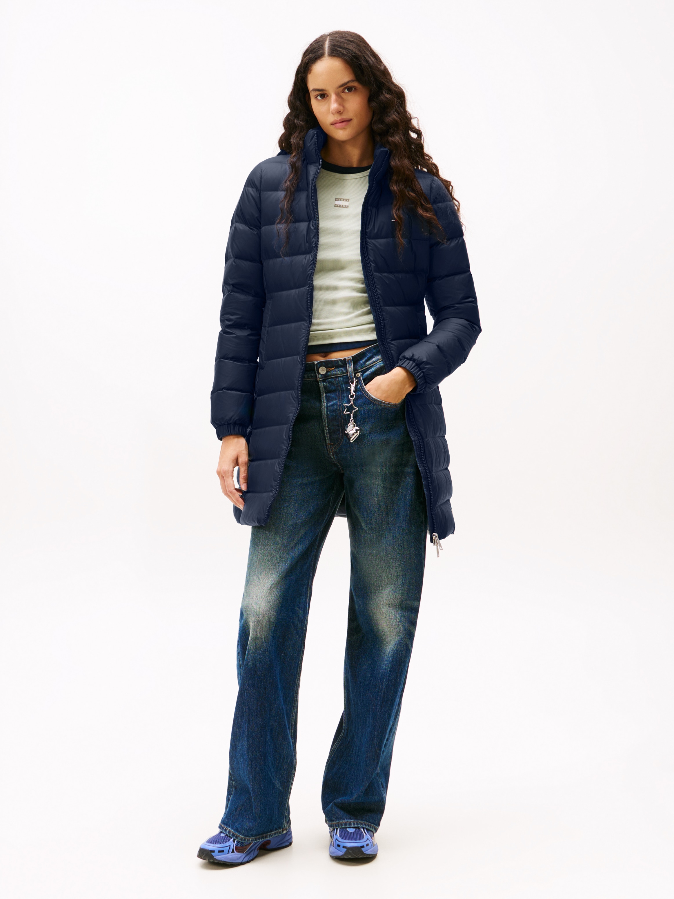 Tommy Jeans Steppmantel »TJW ESSENTIAL HOODED DOWN COAT« Kunstfaser