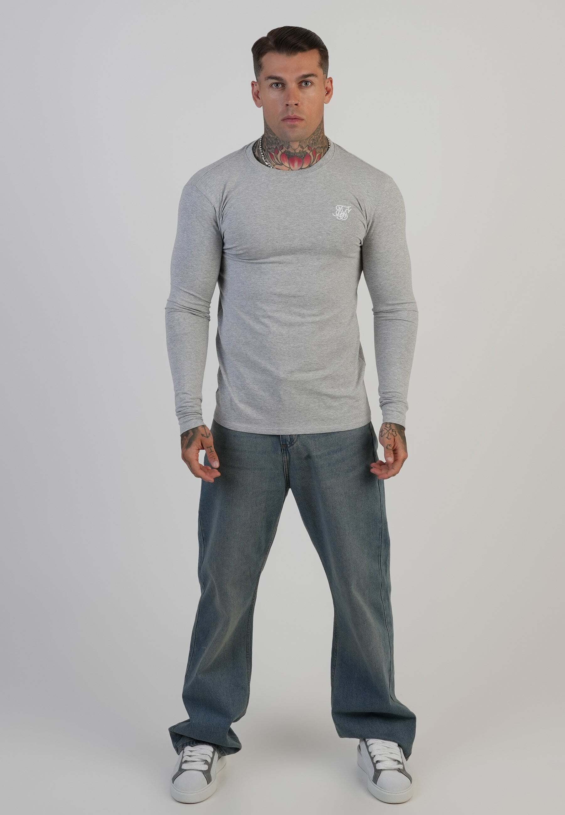 Siksilk T-shirt à manches longues »Siksilk Langarmshirt Essentials Long Sleeve T-Shirt«