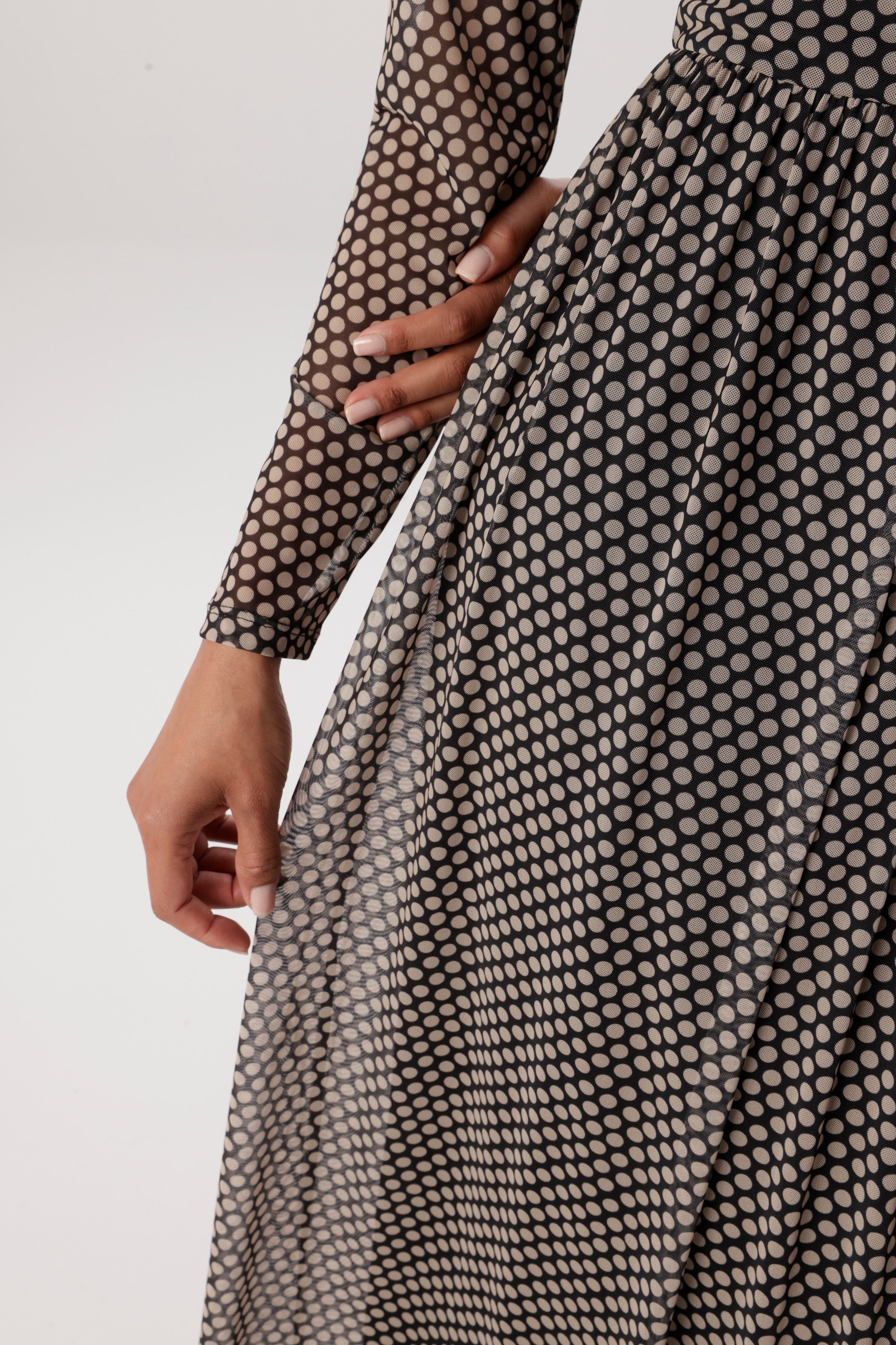 Aniston SELECTED Maxikleid in Mesh-Qualität und Gummizug in der Taille - NEUE KOLLEKTION