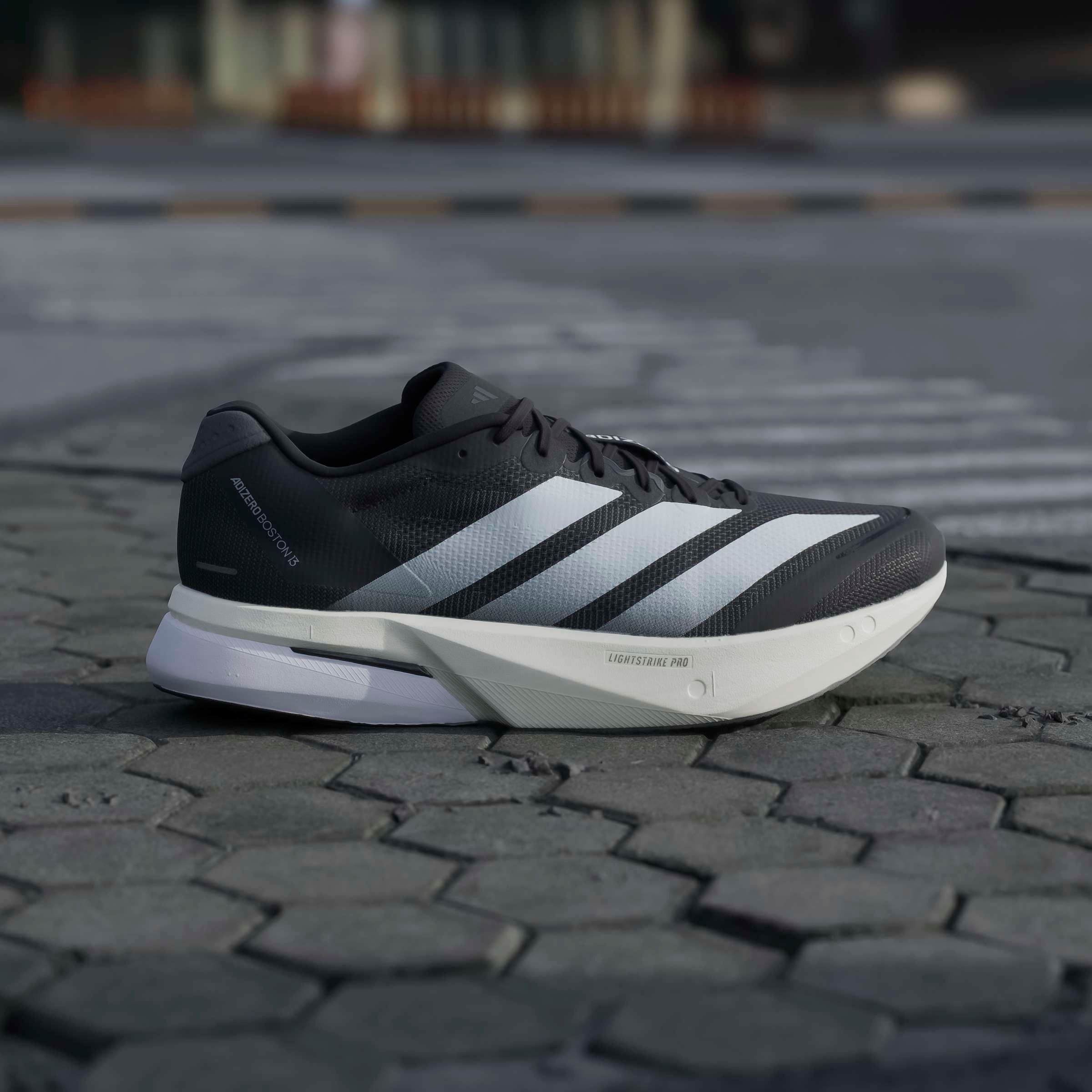 adidas Performance Chaussure de course »ADIZERO BOSTON 13«