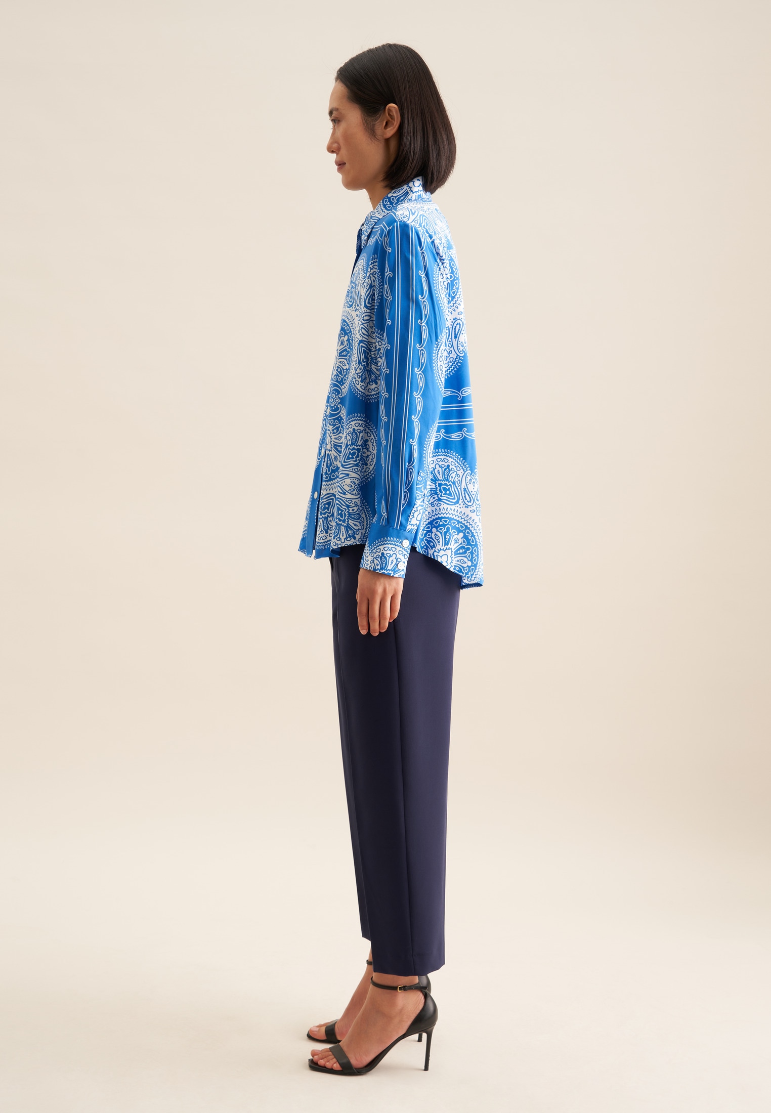 seidensticker Hemdbluse »Schwarze Rose«, 1/1 Kragen Tuchprint
