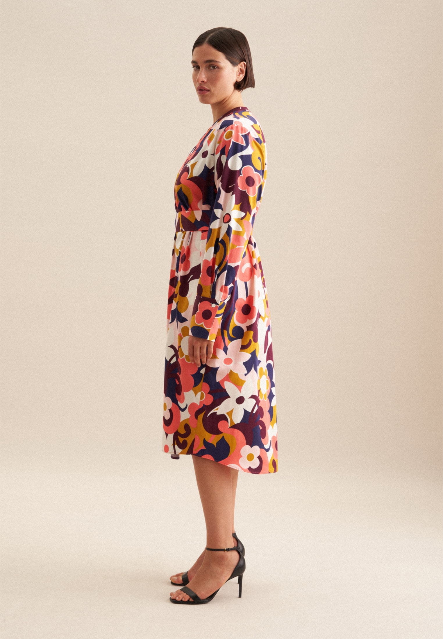 seidensticker Sommerkleid »Schwarze Rose« 1/1 Kragen Floral