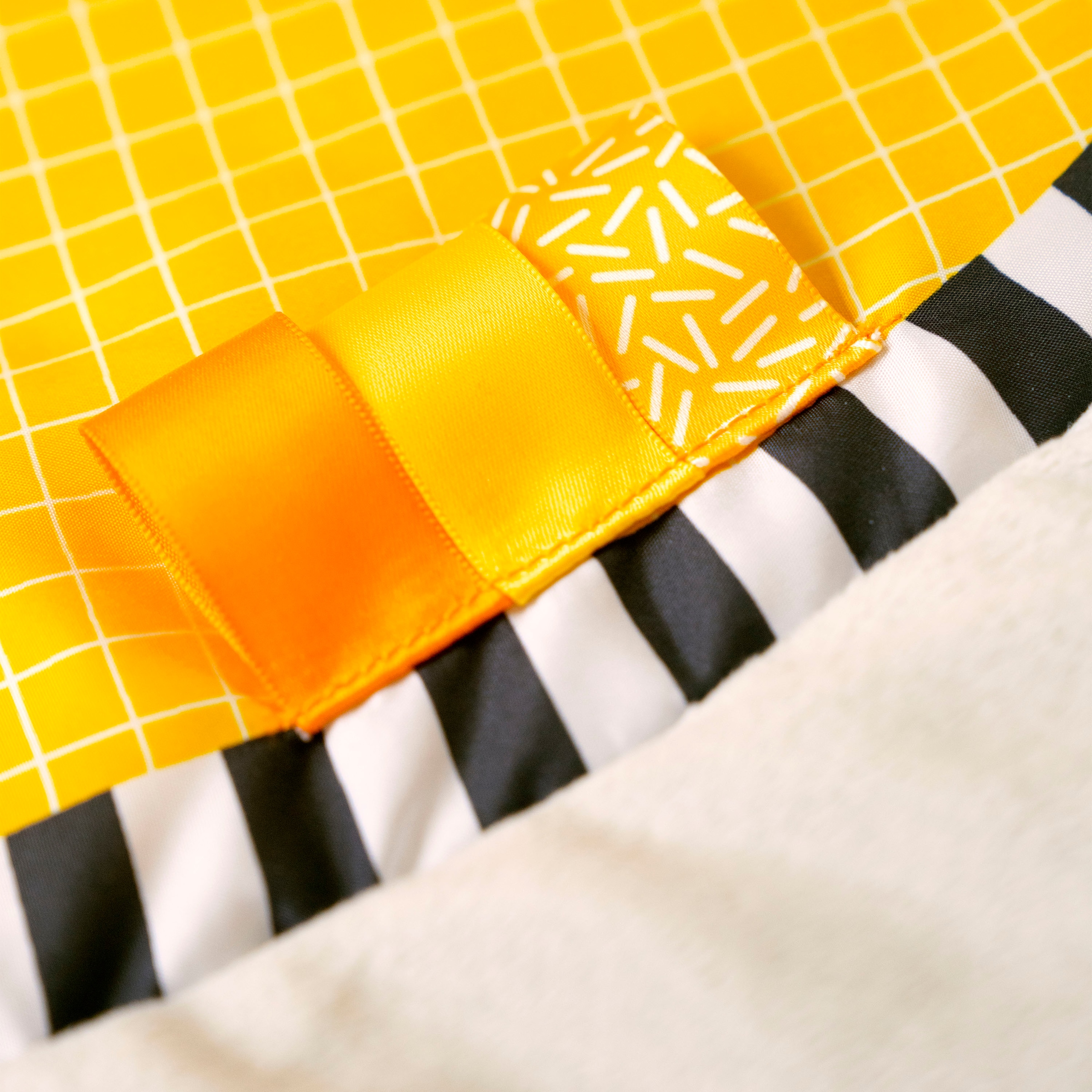 Baby Einstein Spielbogen »Zen's Activity Milestones™ Plush Gym« mit Licht- und Sound