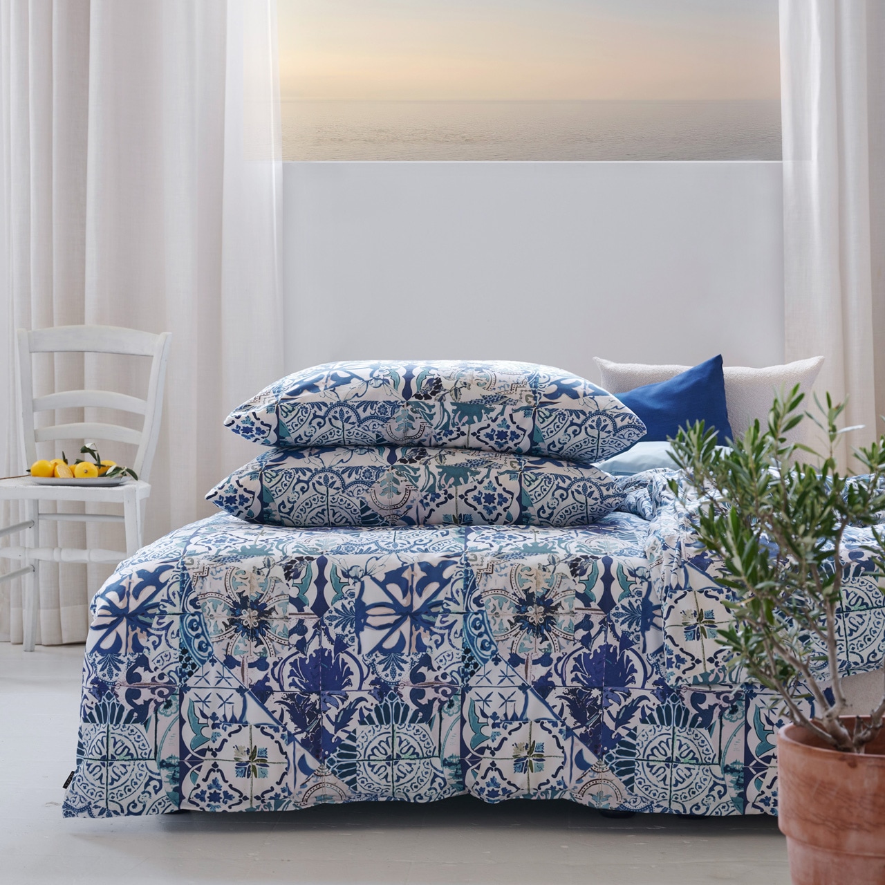APELT Linge de lit »Azzuro« Carreaux peints à la main bleu et blanc, style Amalfitaine