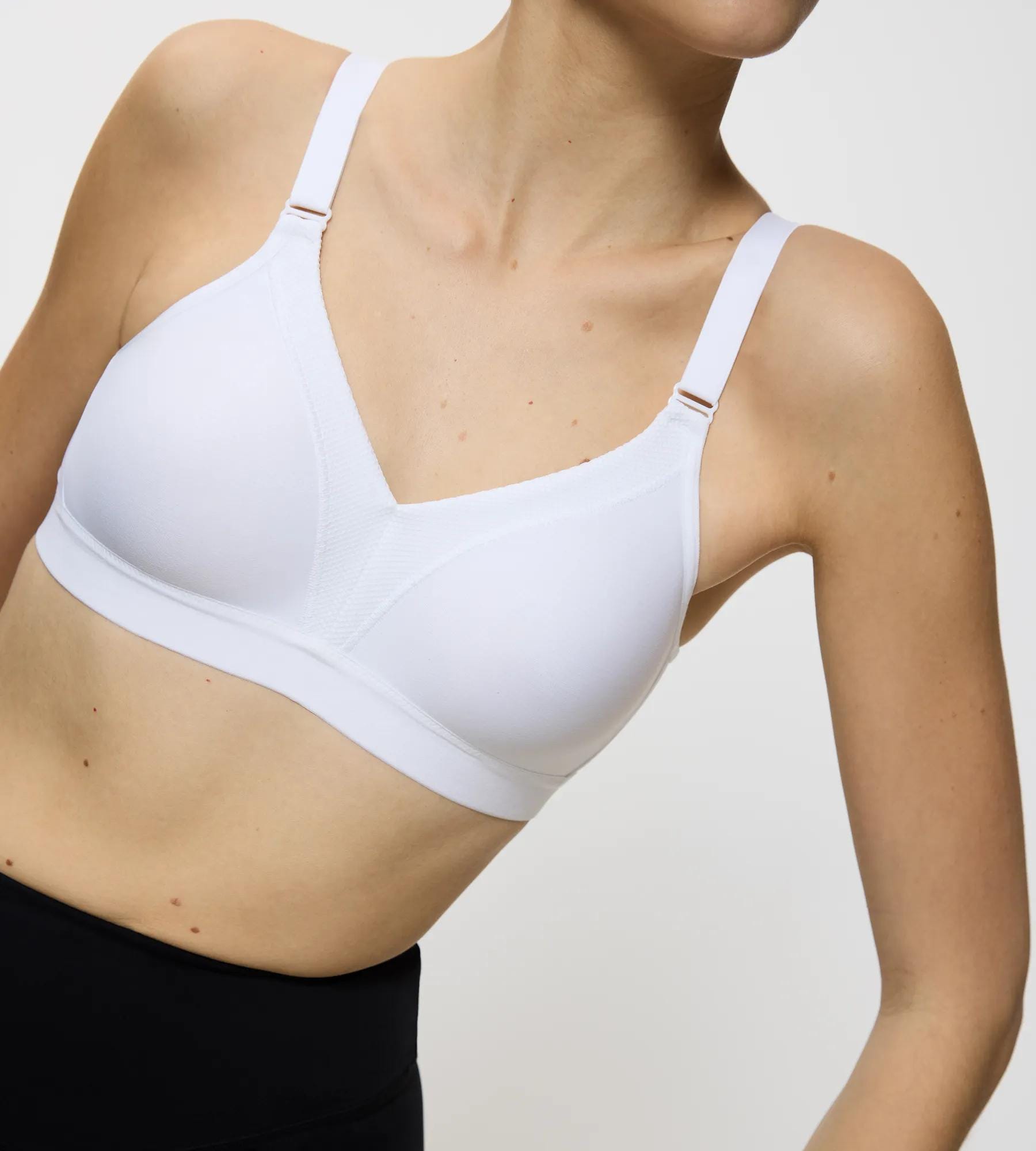 triaction by Triumph Soutien-gorge de sport »Triaction Wellness N« respirant et maintien élevé