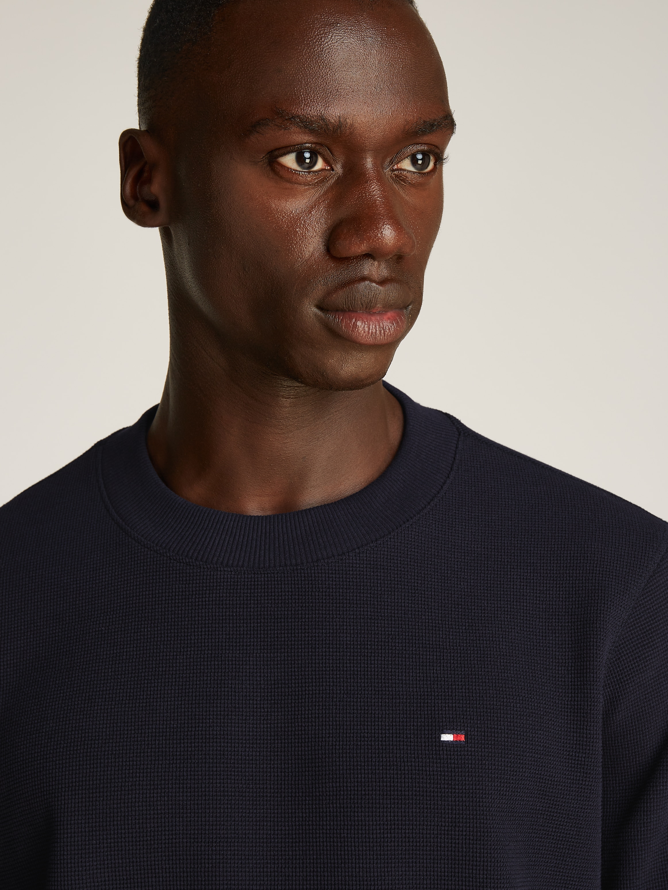 Tommy Hilfiger Pull à col rond »TEXTURED LS TEE« avec encolure ronde