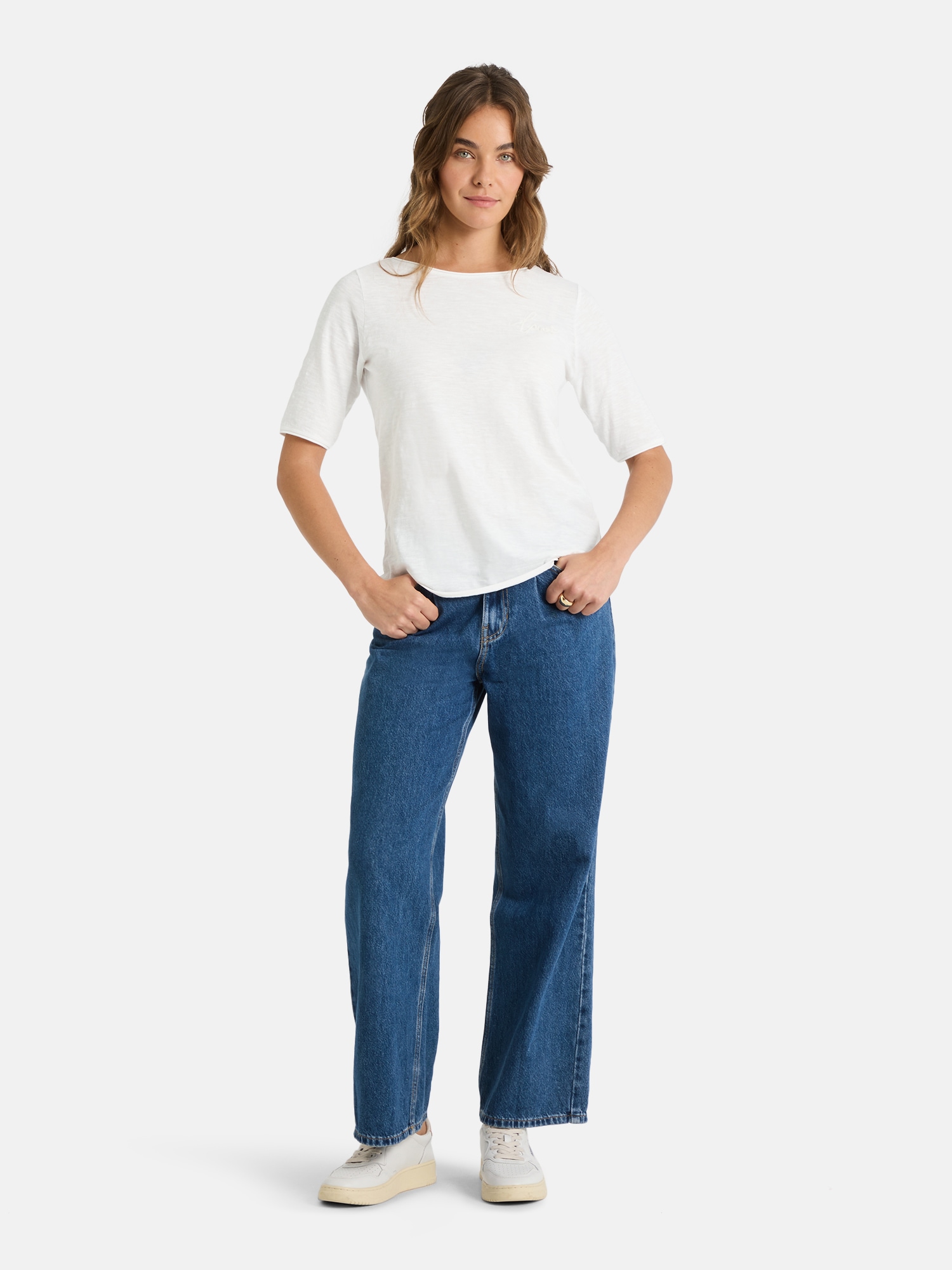 Lieblingsstück Rundhalsshirt »CandiceEP« mit Statement-Stickerei und im Batik-Look