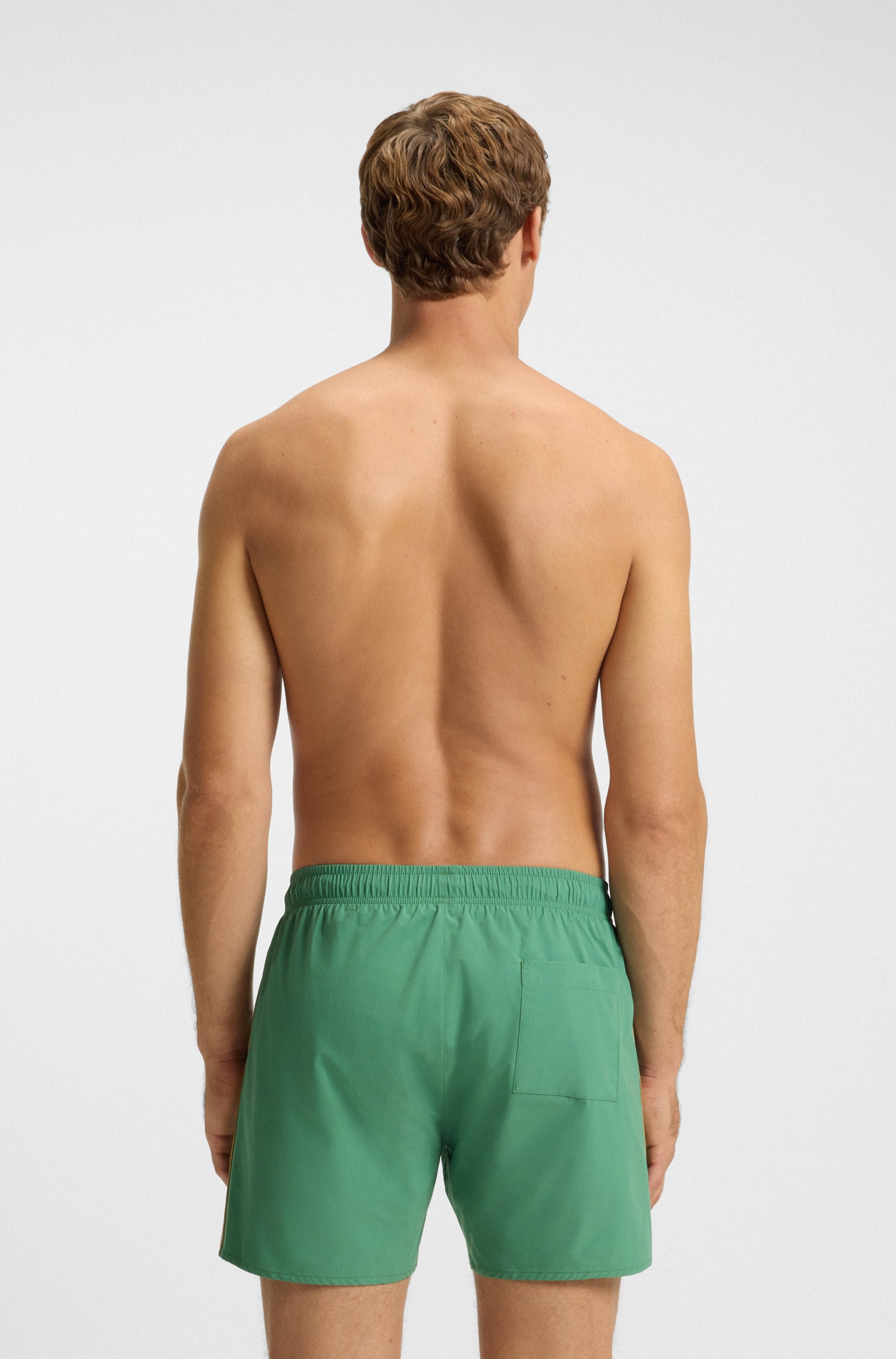 BOSS Badeshorts »Iconic« mit Gesässtasche