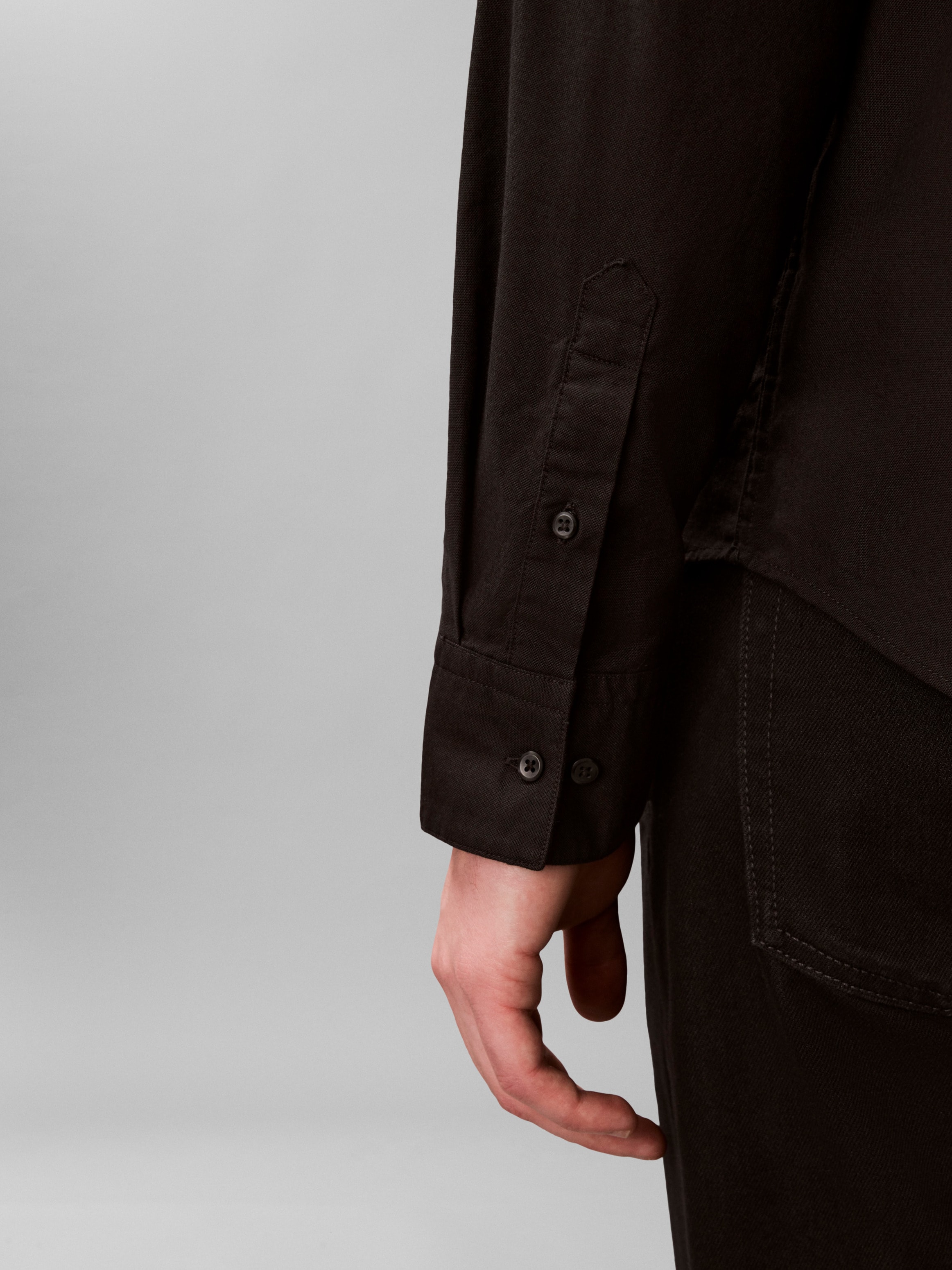 Calvin Klein Jeans Langarmhemd »LS SOLID OXFORD CLASSIC SHIRT« Mit Rundhalsausschnitt