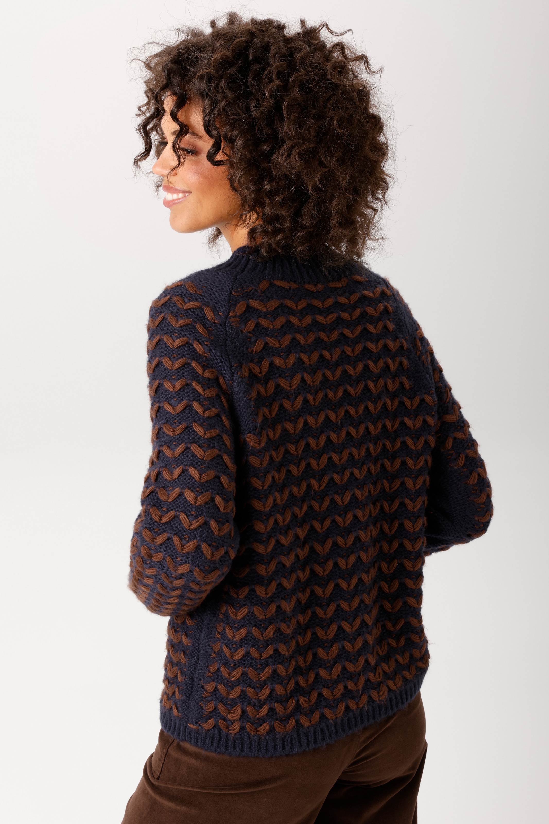 Aniston CASUAL Pull en tricot effet 3D avec feuilles tricotées - NOUVELLE COLLECTION