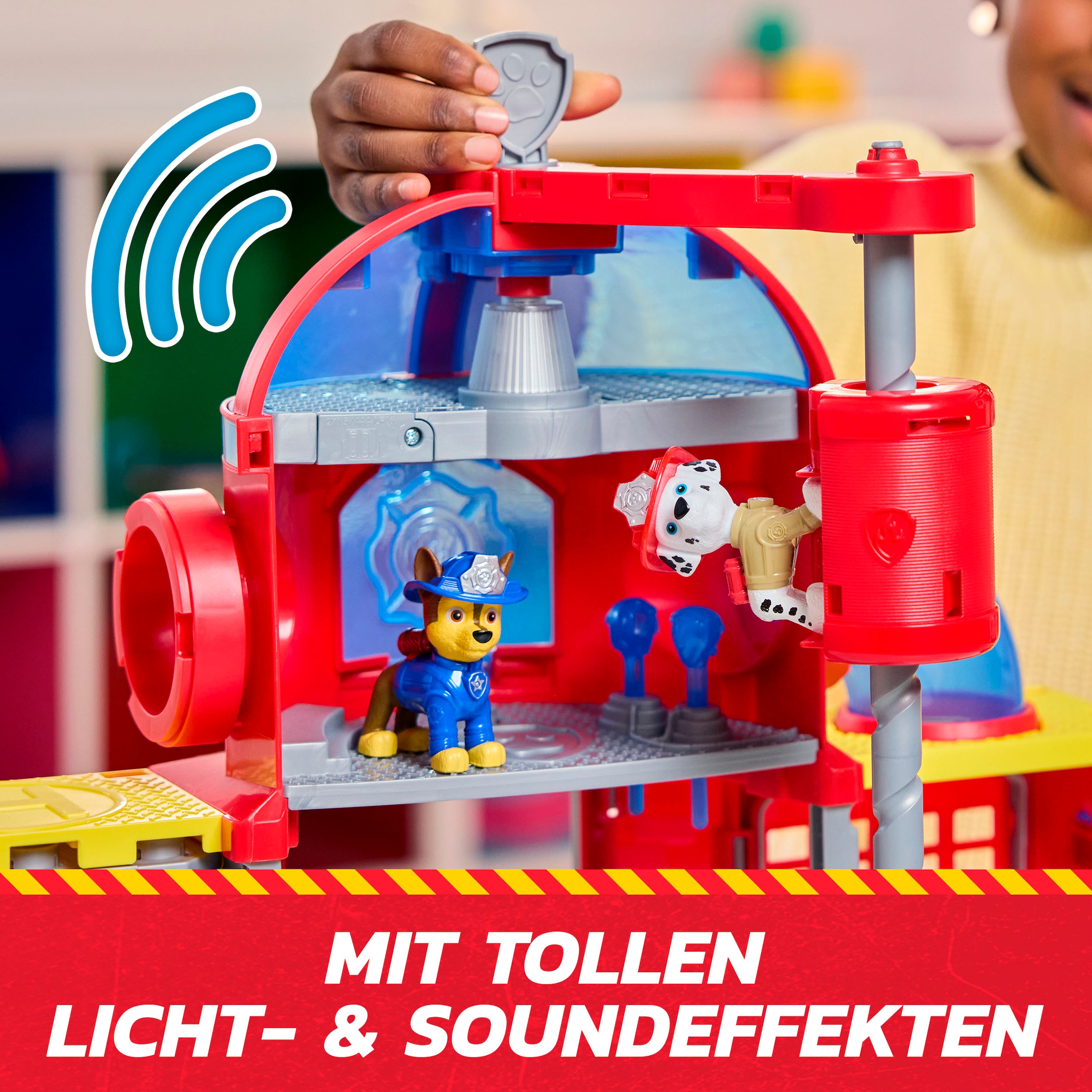Spin Master Spiel-Feuerwehrwache »PAW Patrol Fire Rescue - Feuerwehr-Station« inkl. Marshall und Fahrzeug; mit Licht- und Soundeffekten