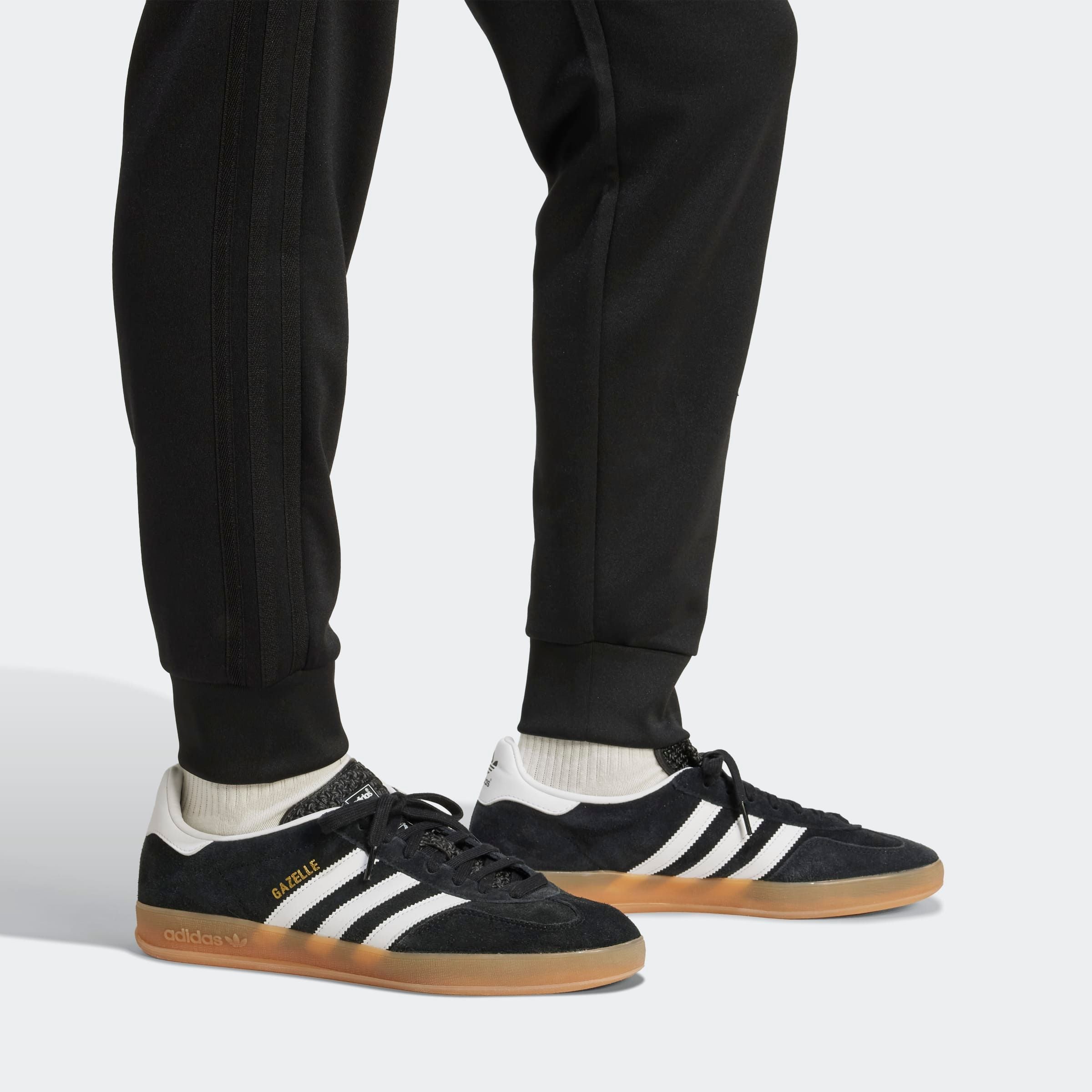 adidas Originals Pantalon de sport »SST TP«  schmale Passform, mit elastischem Bund und Kordelzug