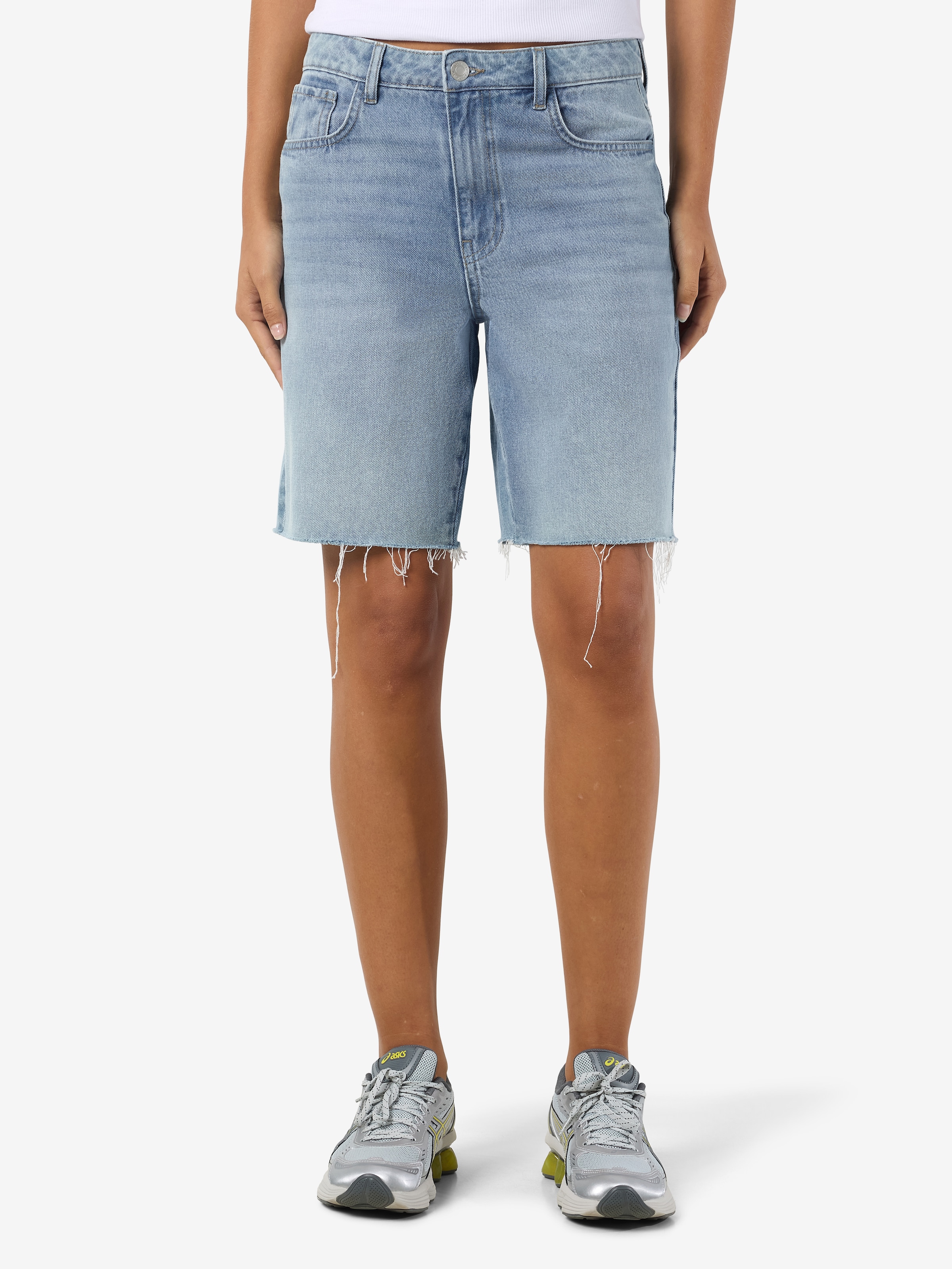 Noisy may Short en jean »NMHOLLA NW LOOSE SHORT AZ425LB NOOS« modisch offene Säume